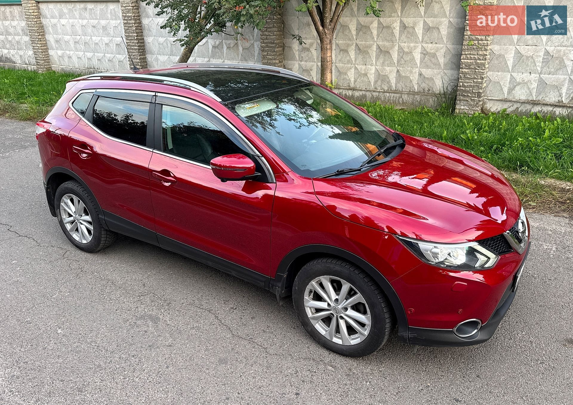 Nissan Qashqai 2017 VIN SJNFDAJ11UZ061811 фото оголошення 14 з 39