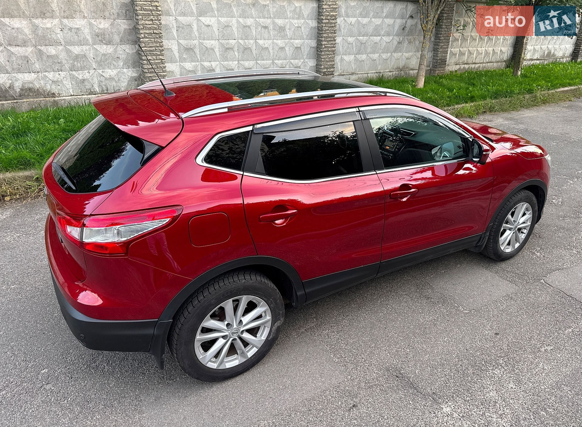 Nissan Qashqai 2017 VIN SJNFDAJ11UZ061811 фото оголошення 17 з 39