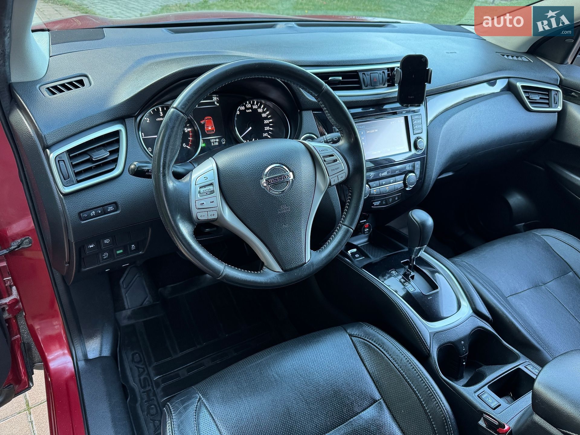 Nissan Qashqai 2017 VIN SJNFDAJ11UZ061811 фото оголошення 22 з 39