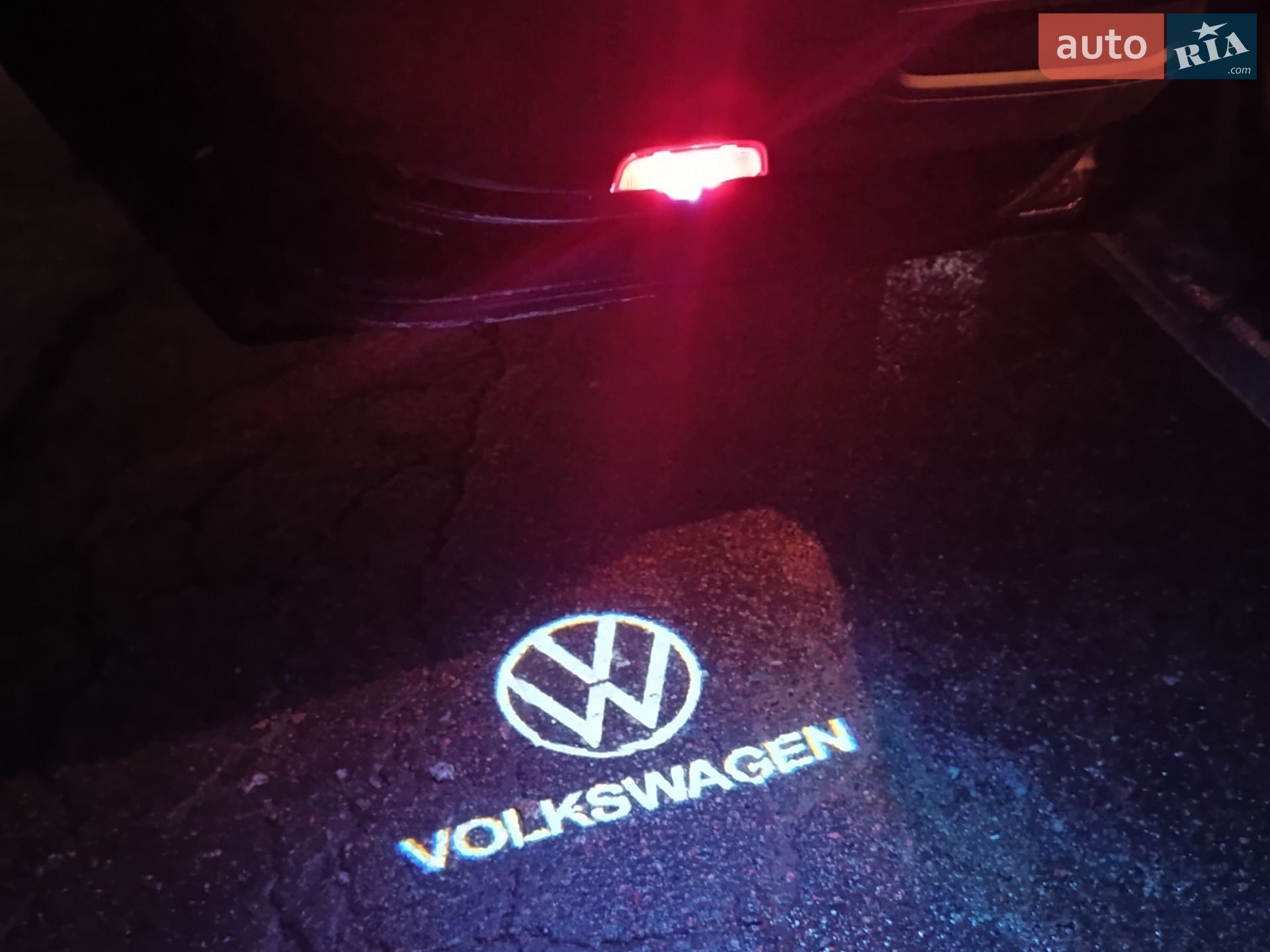Volkswagen Passat 2012 VIN WVWZZZ3CZCE161968 фото оголошення 2 з 20