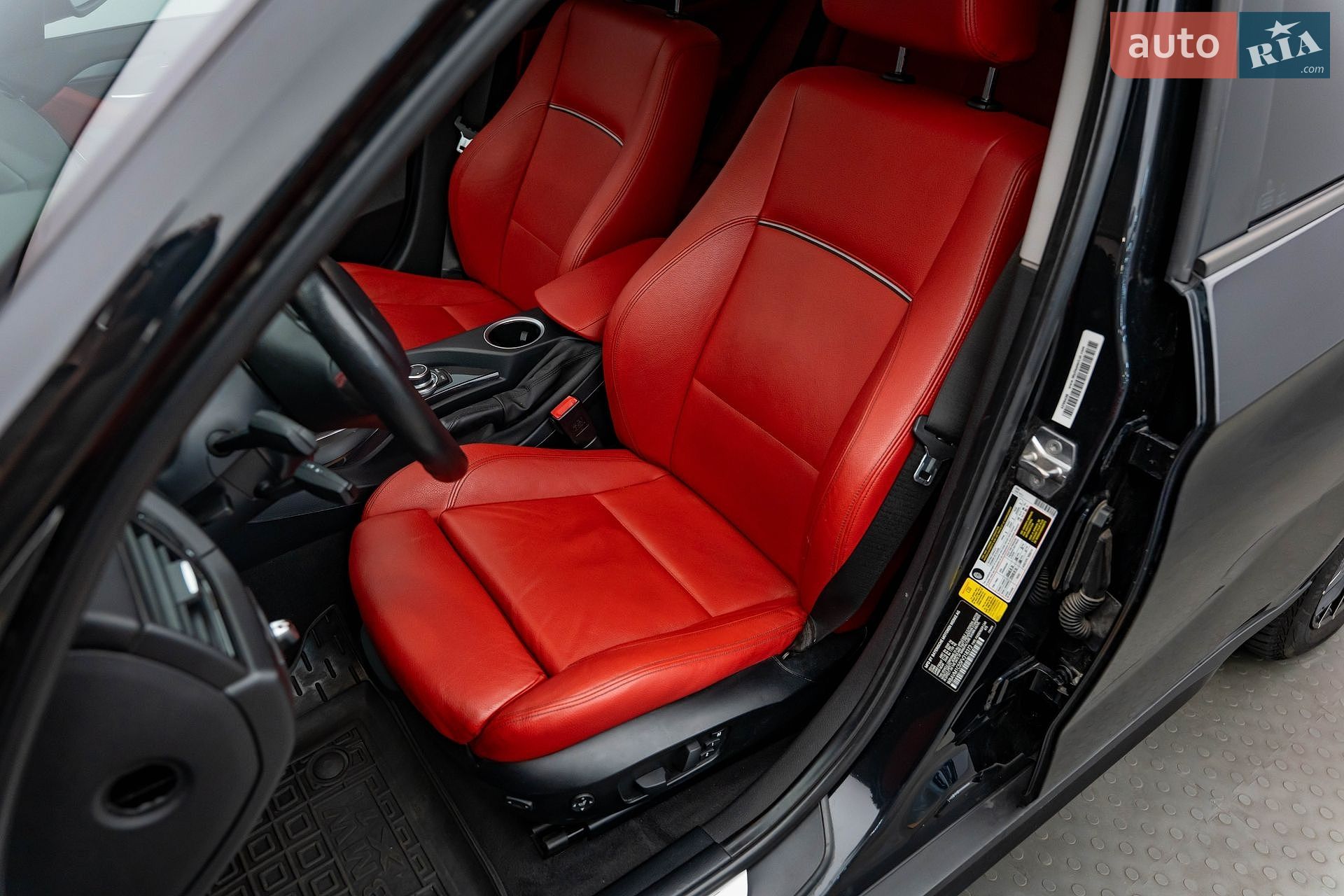 BMW X1 2015 VIN WBAVM1C55FV318373 фото оголошення 10 з 24