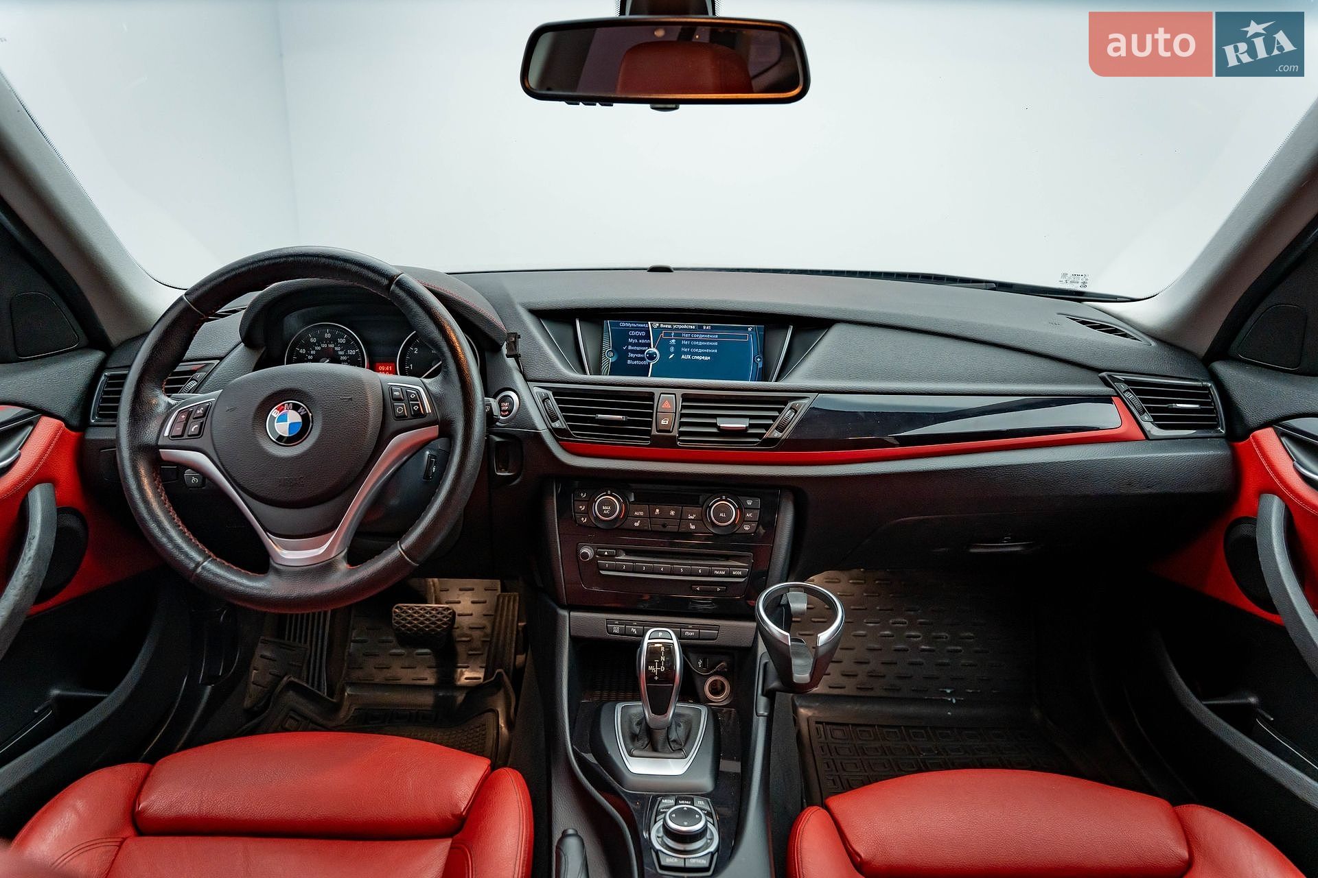 BMW X1 2015 VIN WBAVM1C55FV318373 фото оголошення 12 з 24