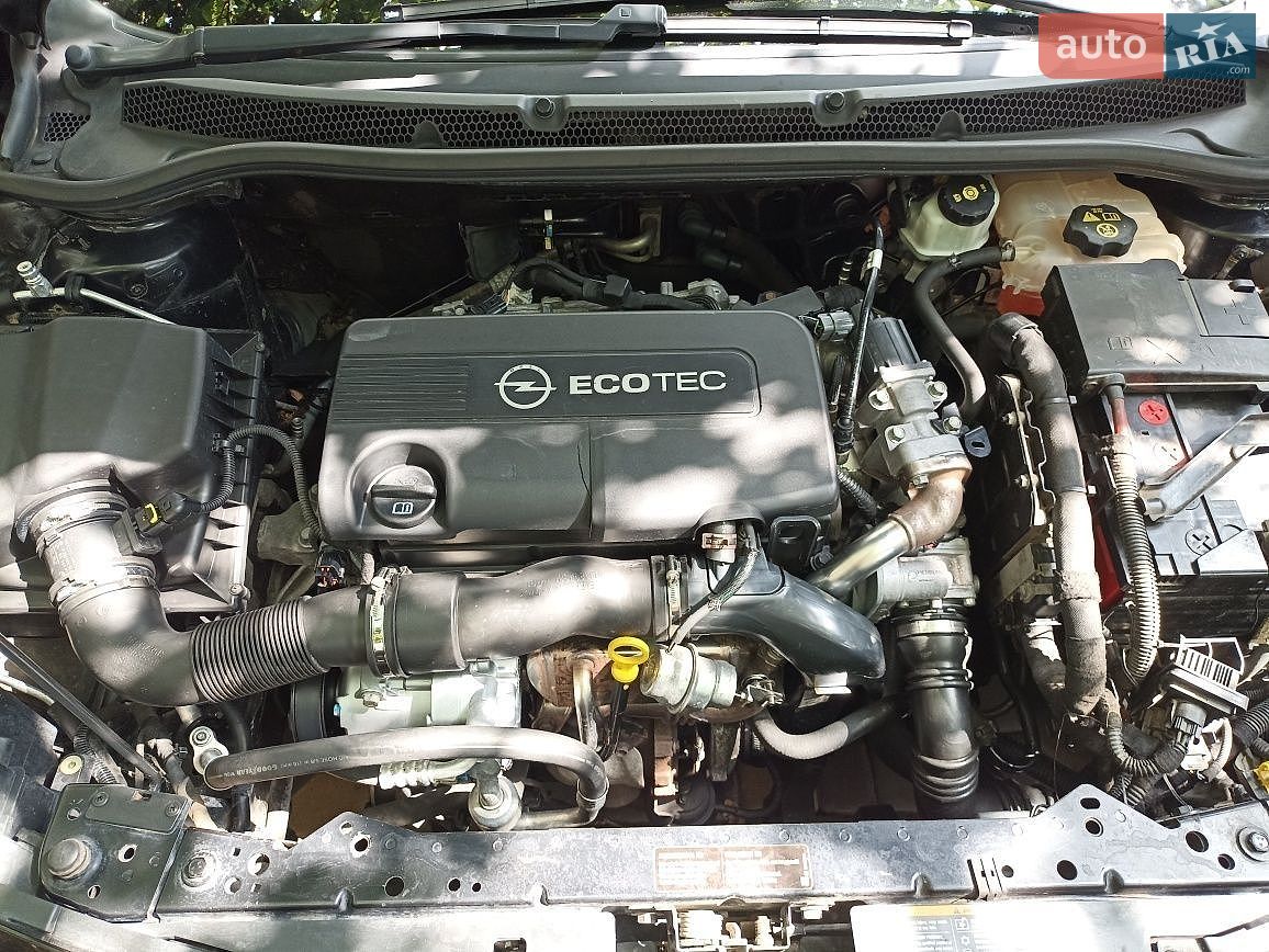 Opel Astra 2010 VIN W0LPD6EGXBG029364 фото оголошення 8 з 25