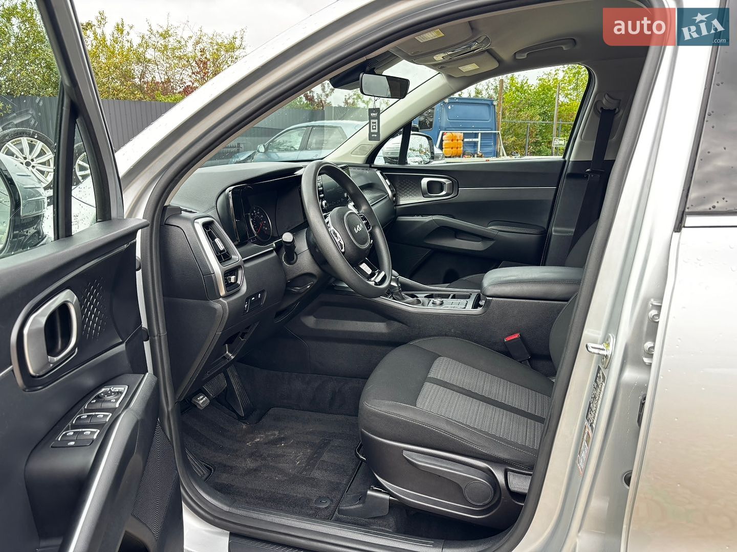 Kia Sorento 2021 VIN 5XYRGDLC8NG084036 фото оголошення 8 з 28