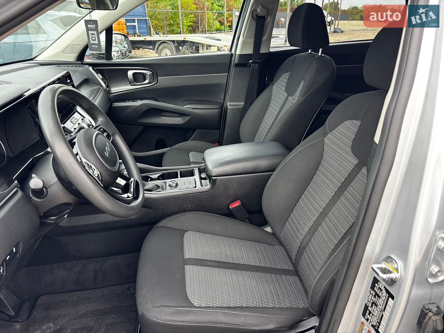 Kia Sorento 2021 VIN 5XYRGDLC8NG084036 фото оголошення 11 з 28