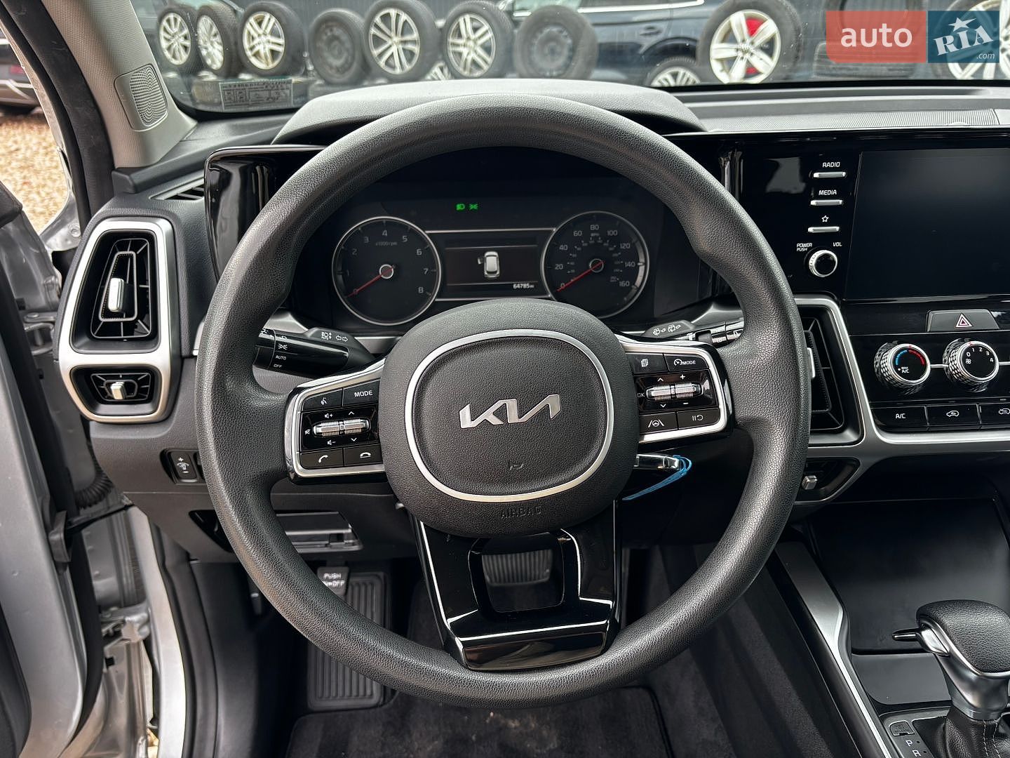 Kia Sorento 2021 VIN 5XYRGDLC8NG084036 фото оголошення 17 з 28