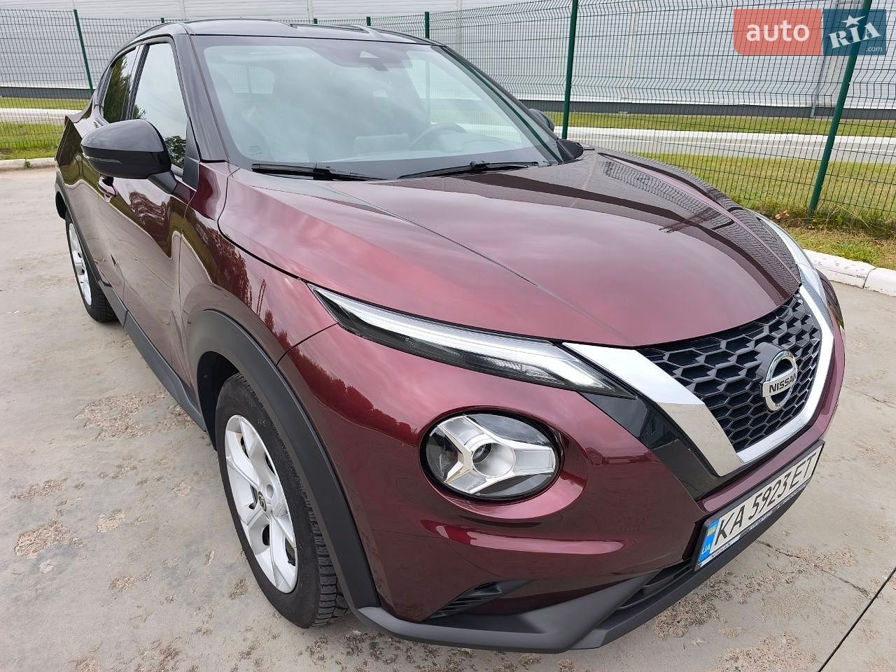 Nissan Juke 2022 VIN SJNFAAF16U1160809 фото оголошення 2 з 43