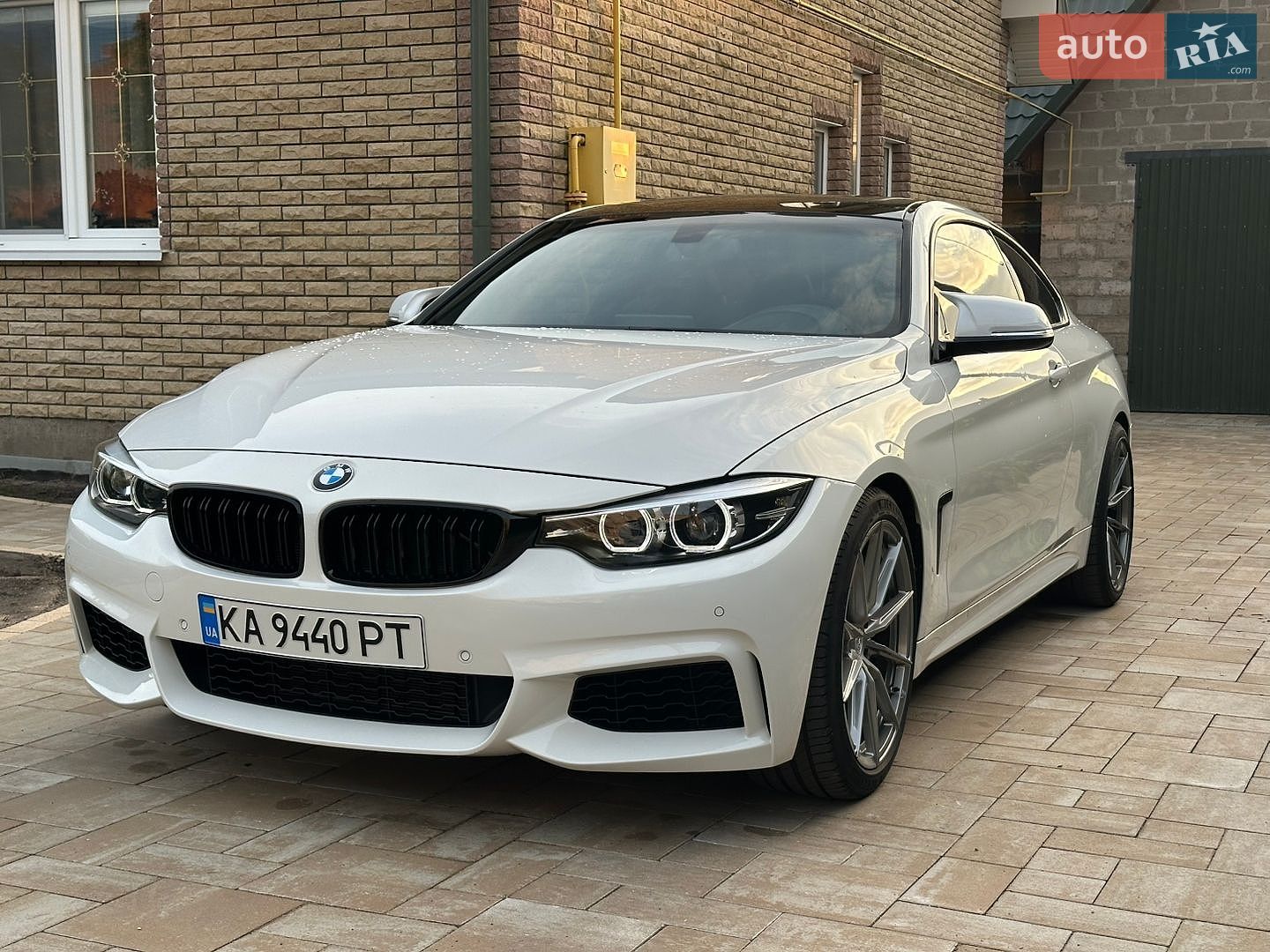 BMW 4 Series 2018 VIN WBA4W3C59KAF91578 фото оголошення 2 з 11
