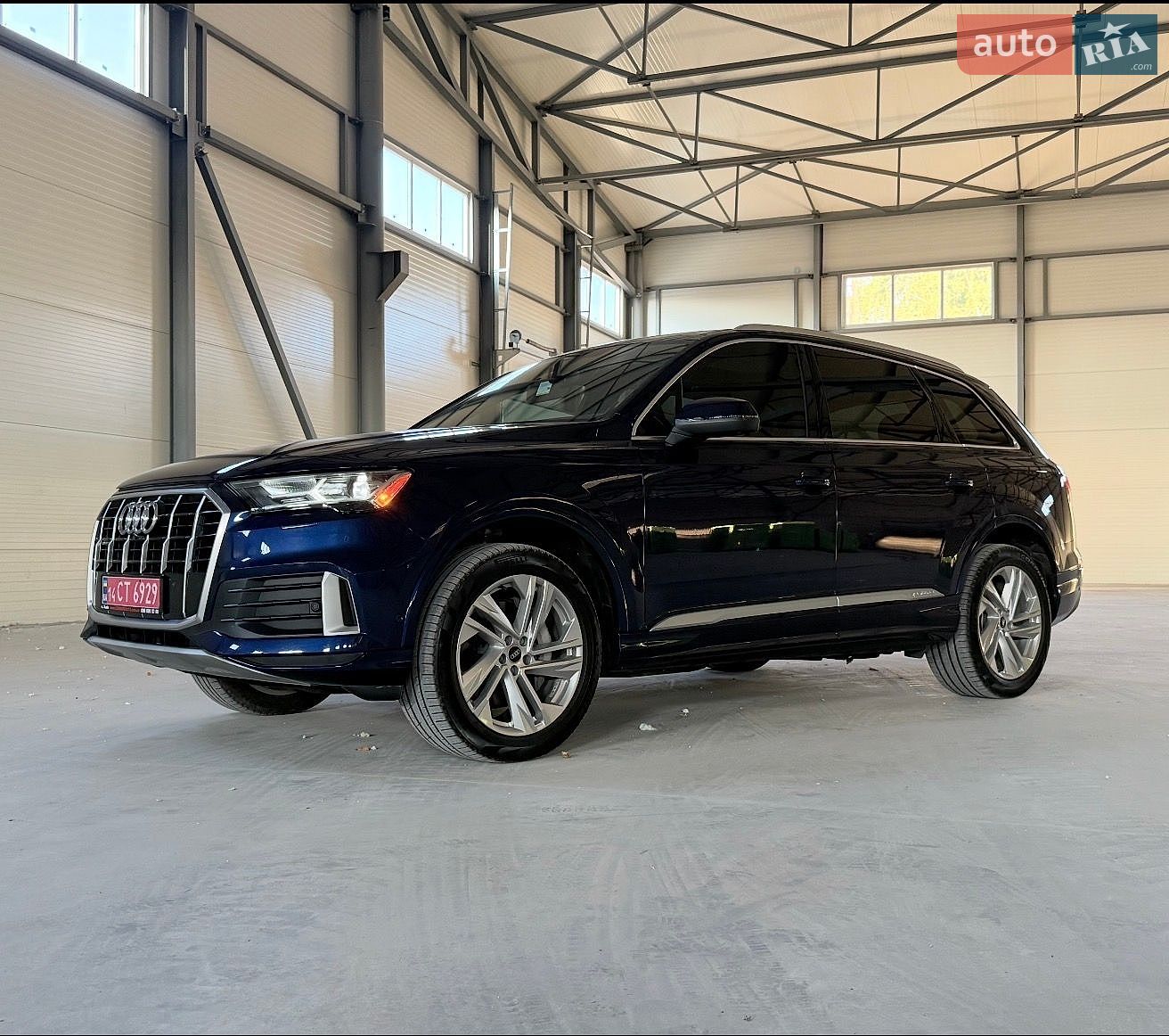 Audi Q7 2021 VIN WA1LJAF76MD034473 фото оголошення 3 з 39