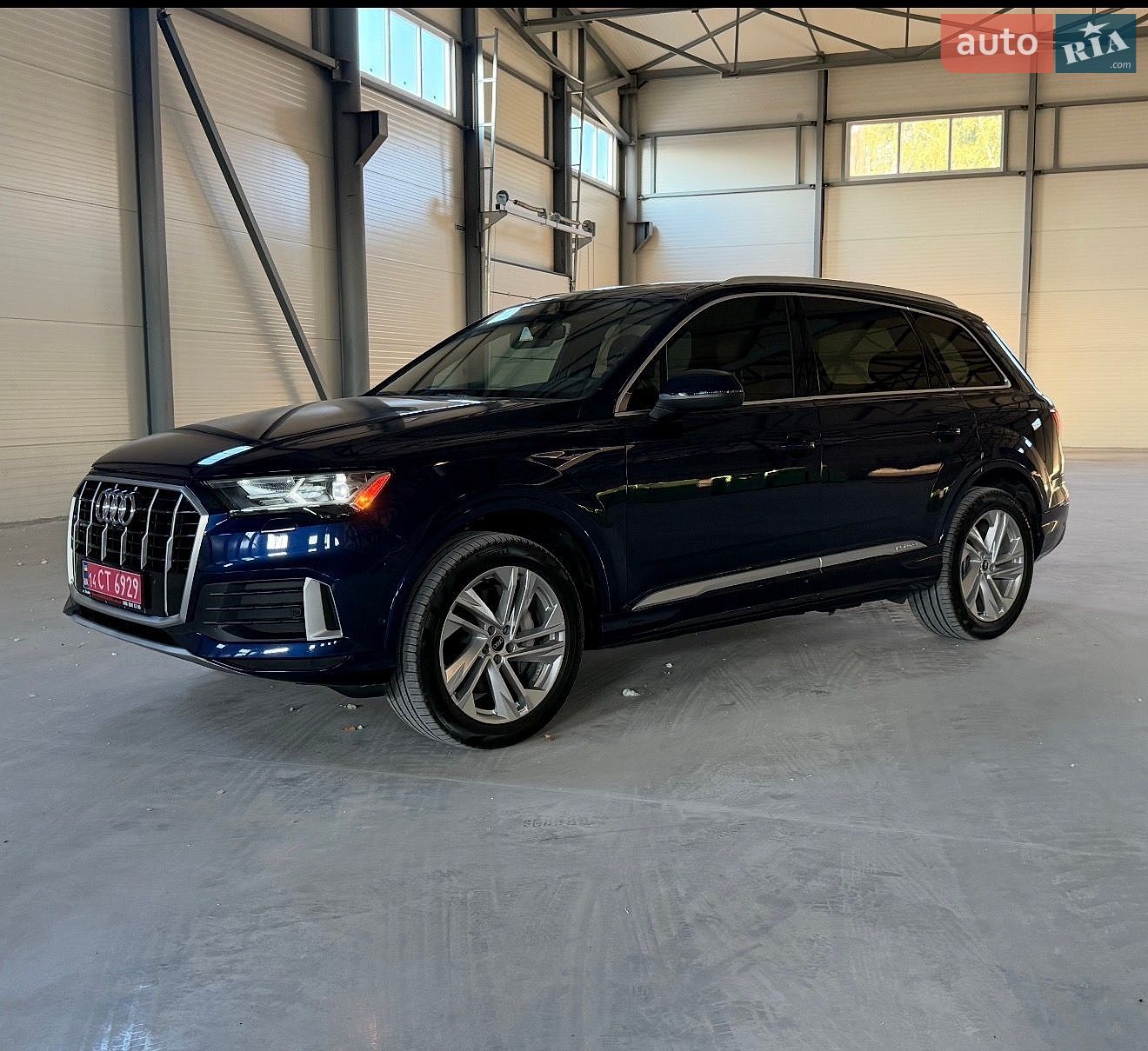 Audi Q7 2021 VIN WA1LJAF76MD034473 фото оголошення 4 з 39
