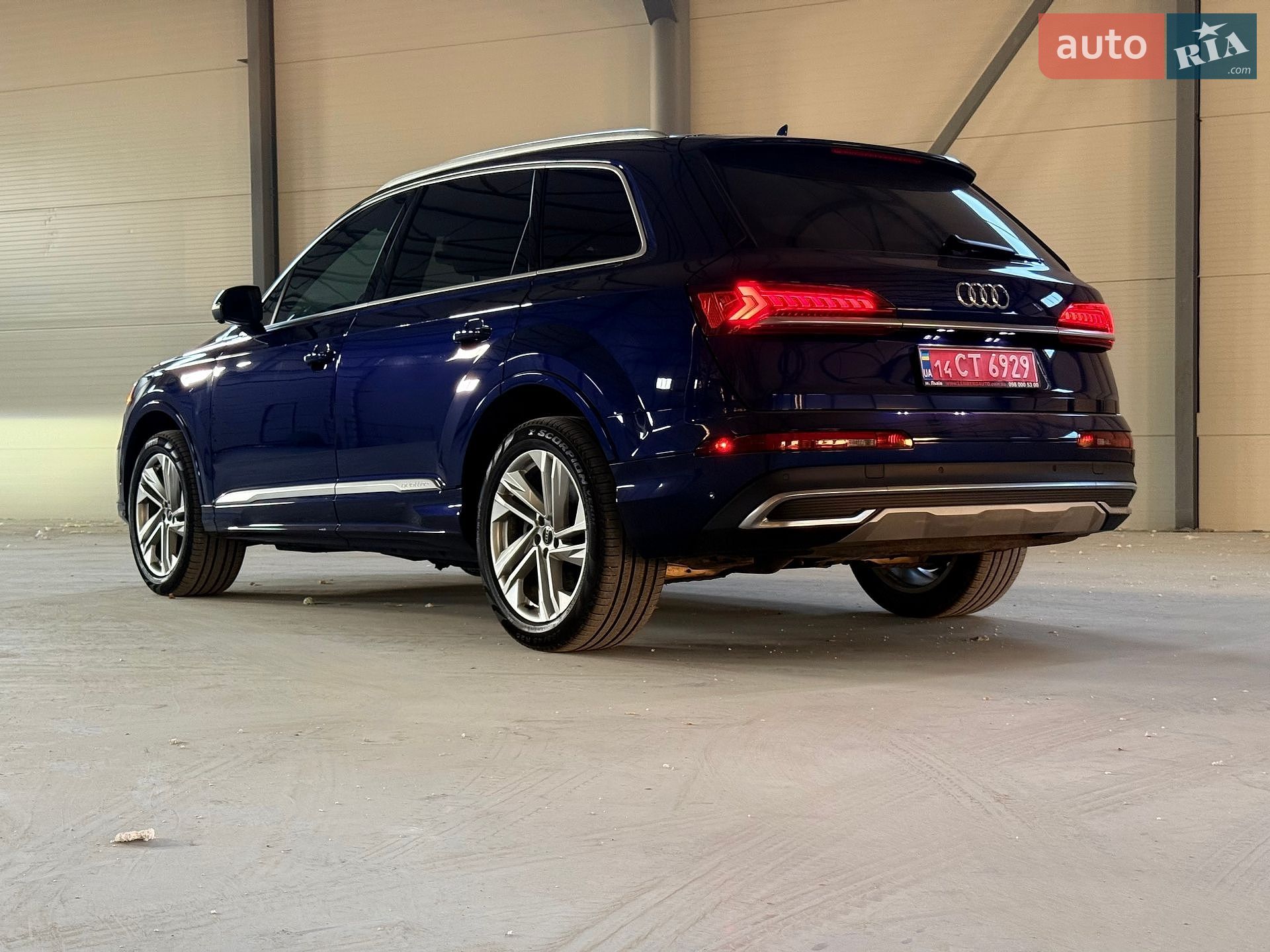 Audi Q7 2021 VIN WA1LJAF76MD034473 фото оголошення 8 з 39