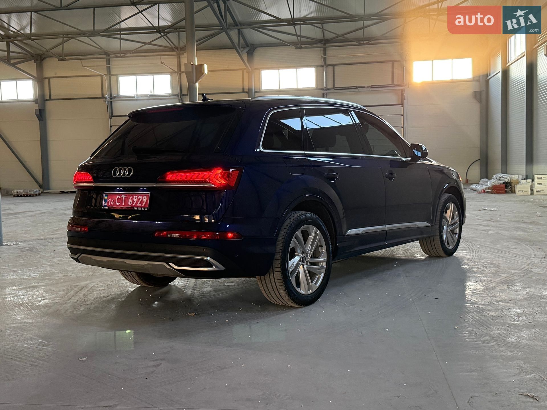 Audi Q7 2021 VIN WA1LJAF76MD034473 фото оголошення 11 з 39