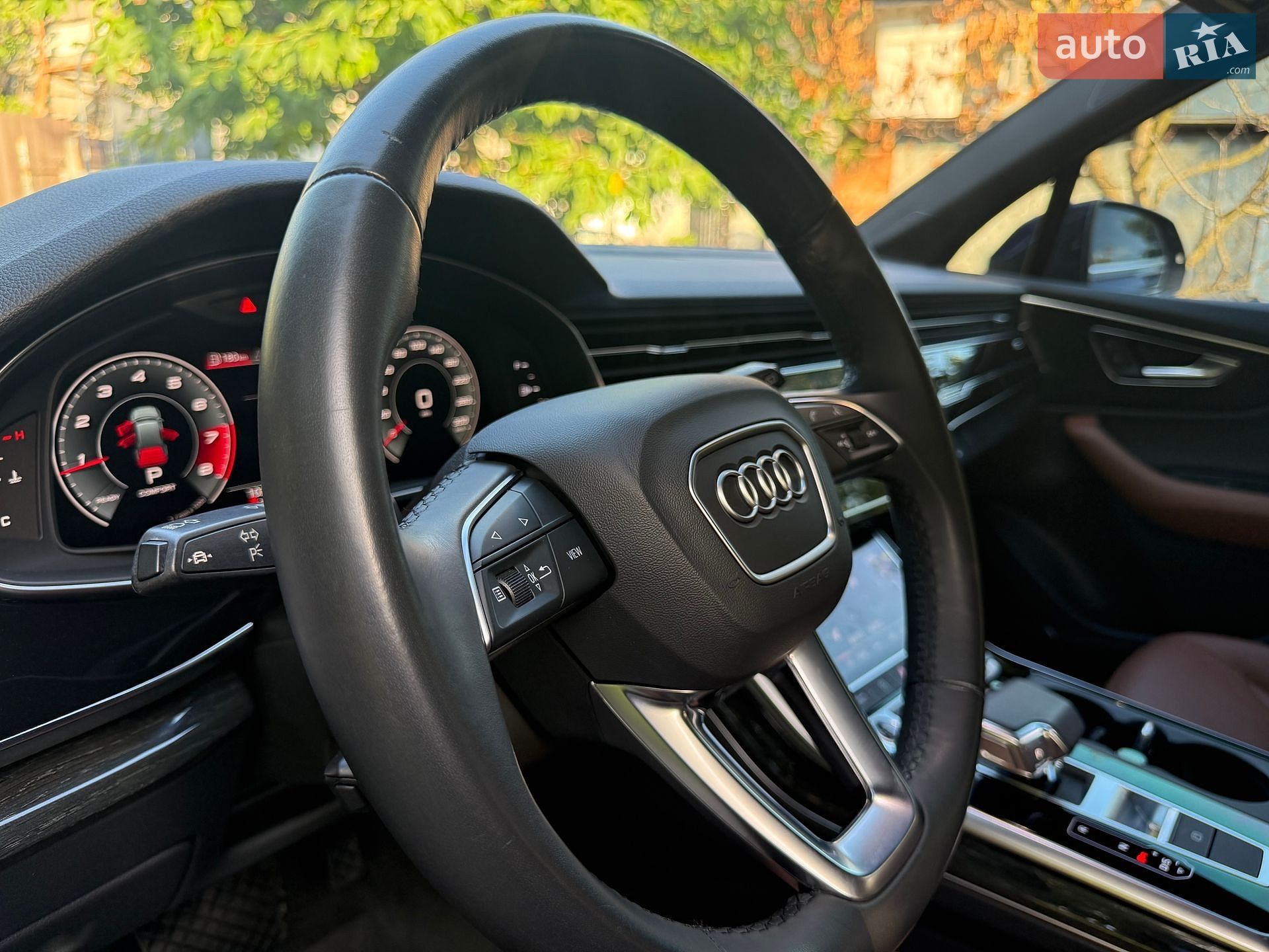 Audi Q7 2021 VIN WA1LJAF76MD034473 фото оголошення 30 з 39