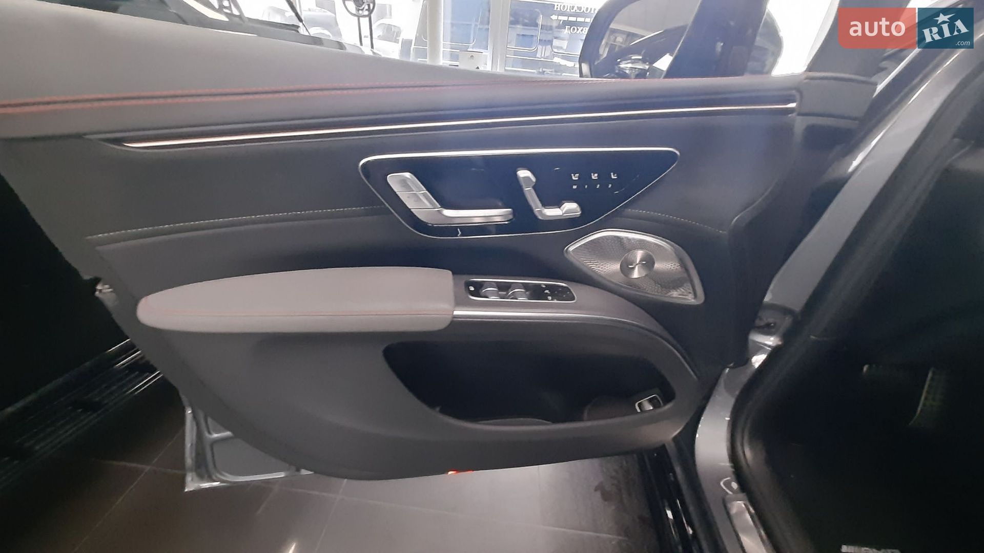 Mercedes-Benz EQS 2023 VIN W1NDM2DBXPA015664 фото оголошення 7 з 11