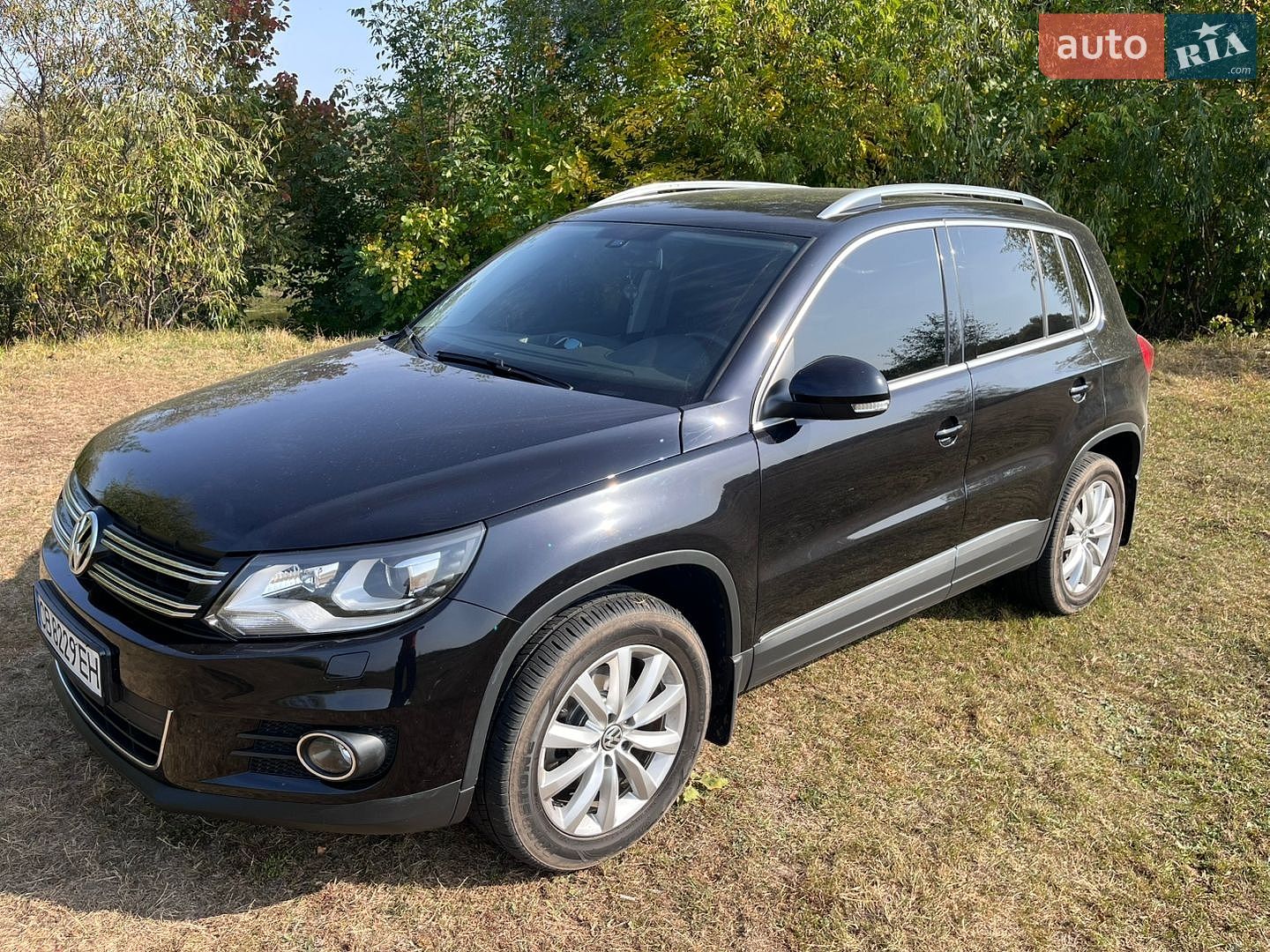 Volkswagen Tiguan 2013 VIN WVGZZZ5NZEW523891 фото оголошення 2 з 35