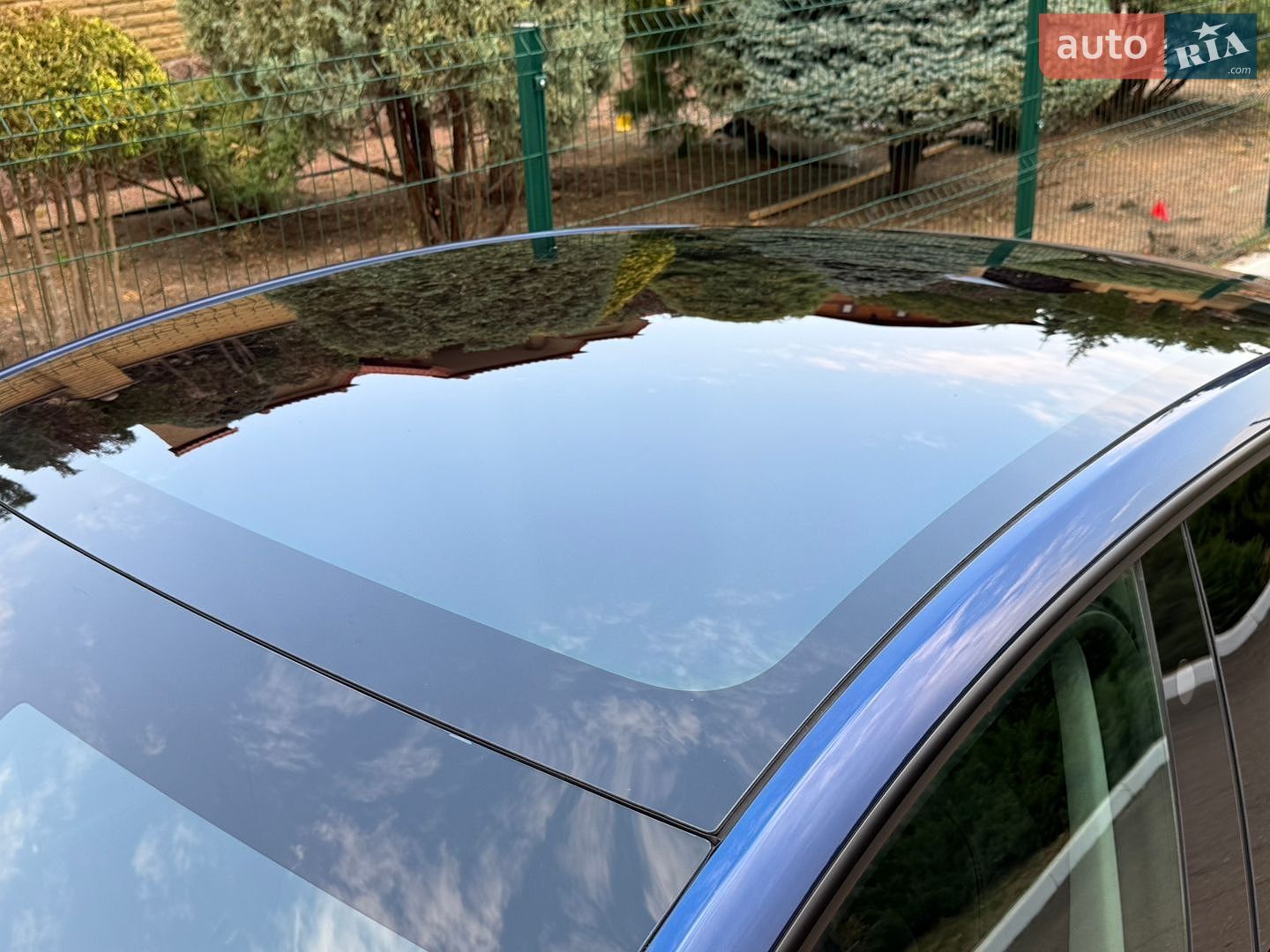 Tesla Model Y 2025 VIN 7SAYGDED2TA443077 фото оголошення 49 з 114