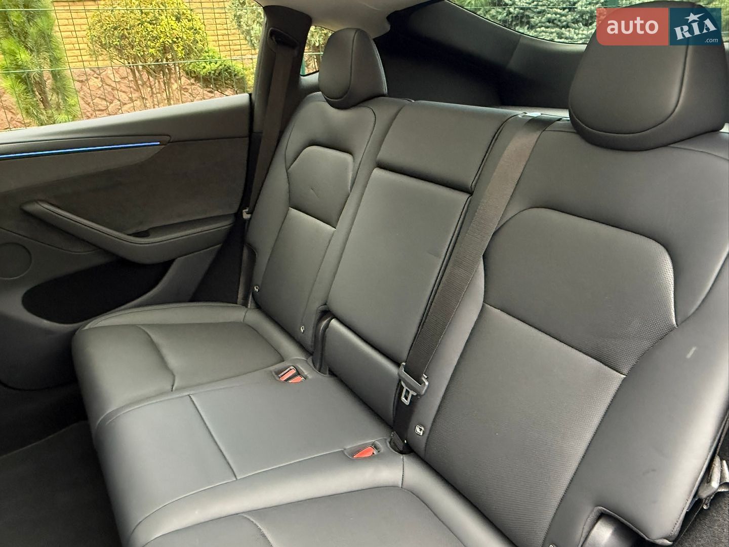Tesla Model Y 2025 VIN 7SAYGDED2TA443077 фото оголошення 65 з 114