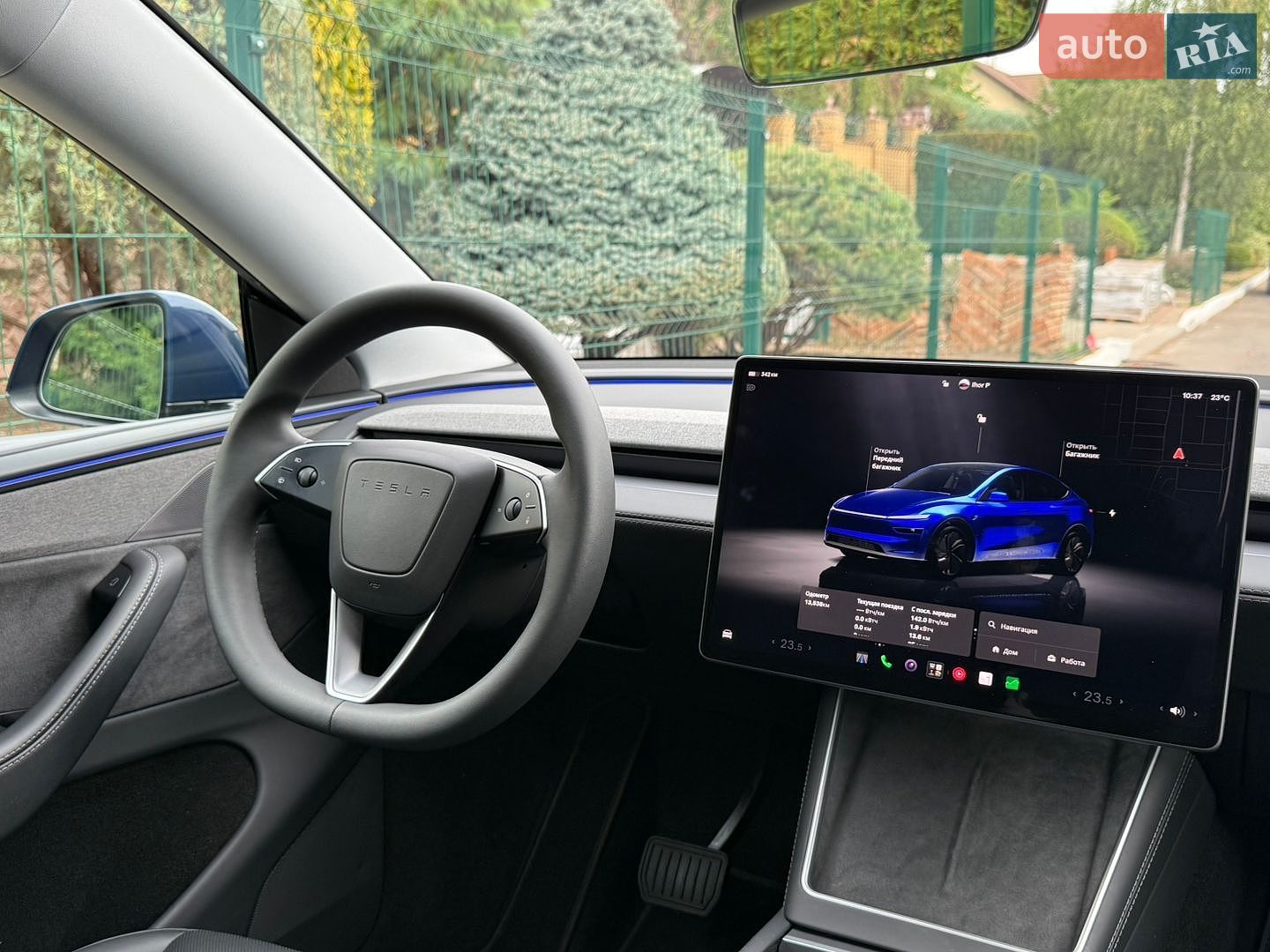Tesla Model Y 2025 VIN 7SAYGDED2TA443077 фото оголошення 104 з 114