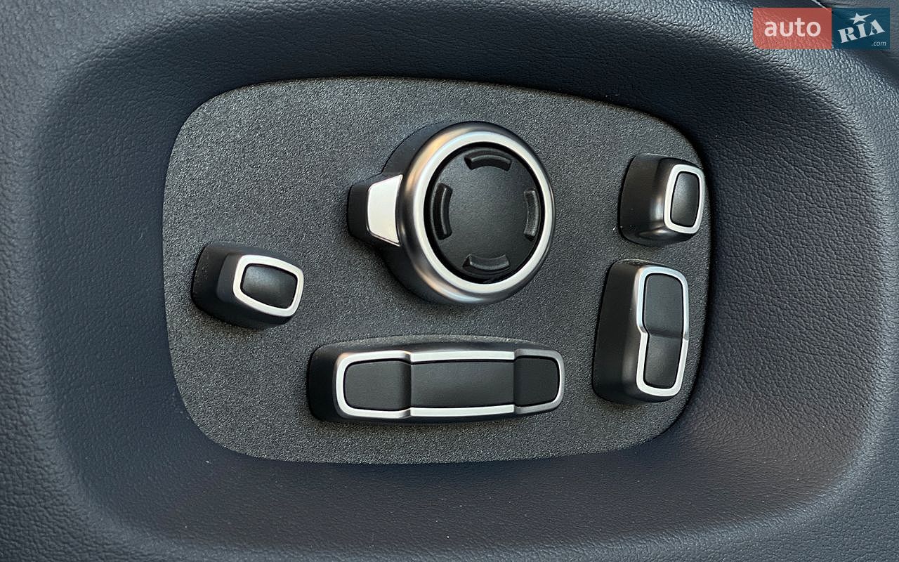 Land Rover Range Rover 2017 VIN SALGA2FJ7HA349355 фото оголошення 28 з 41