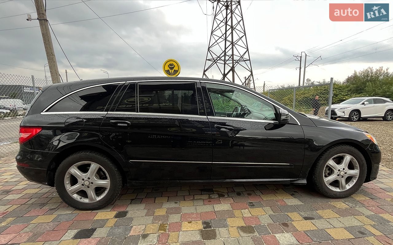Mercedes-Benz R-Class 2011 VIN 4JGCB2FE1BA127967 фото оголошення 8 з 24