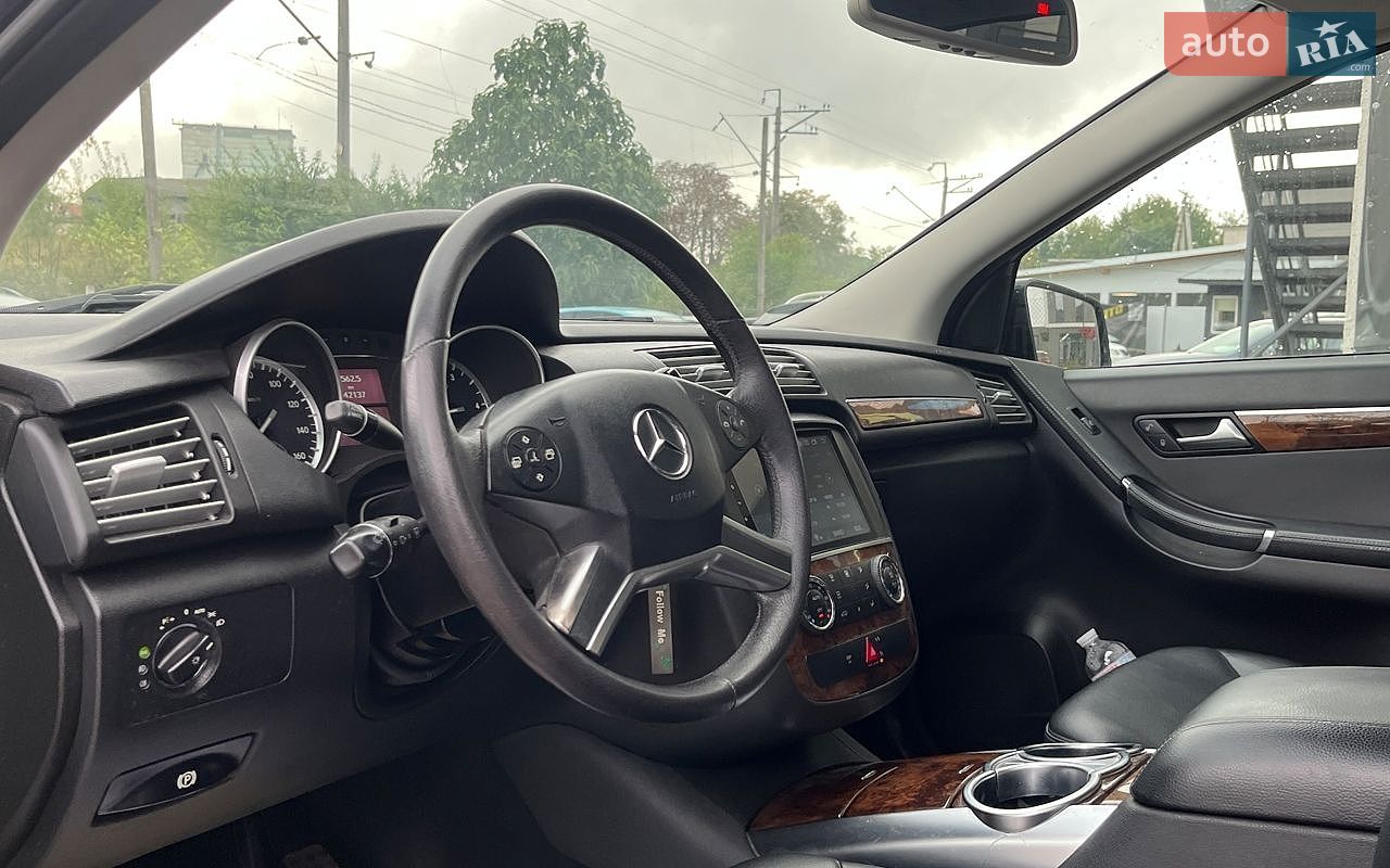 Mercedes-Benz R-Class 2011 VIN 4JGCB2FE1BA127967 фото оголошення 12 з 24
