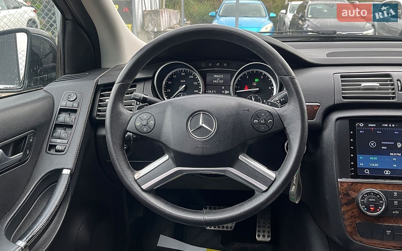 Mercedes-Benz R-Class 2011 VIN 4JGCB2FE1BA127967 фото оголошення 15 з 24