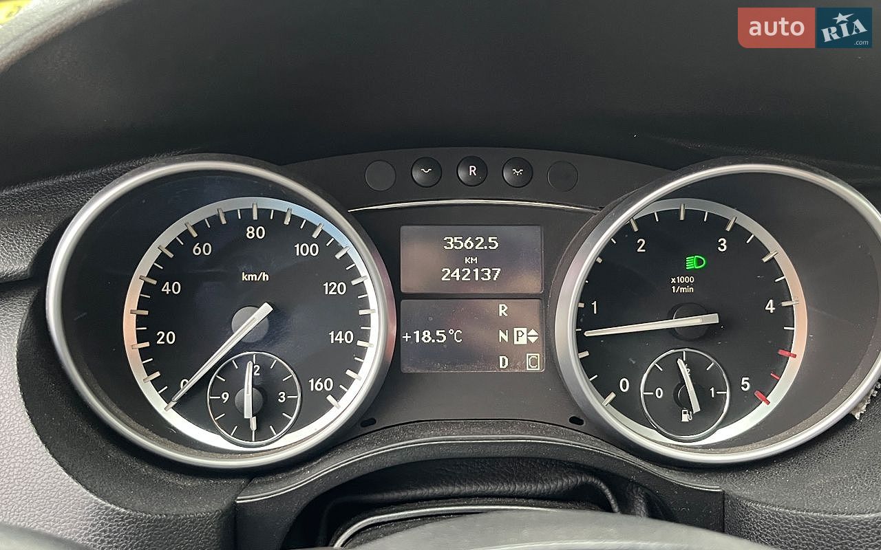 Mercedes-Benz R-Class 2011 VIN 4JGCB2FE1BA127967 фото оголошення 16 з 24