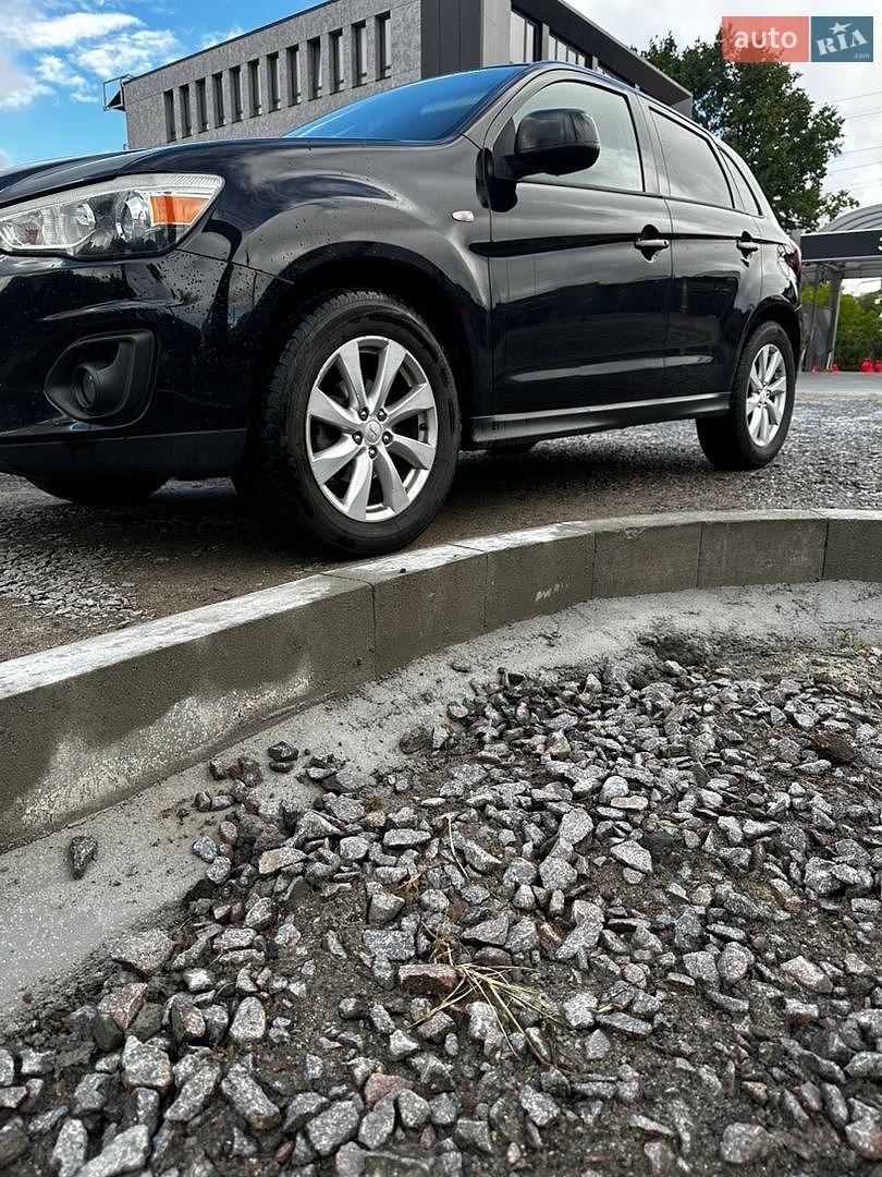 Mitsubishi Outlander Sport 2015 VIN 4A4AP3AU6FE051459 фото оголошення 6 з 18