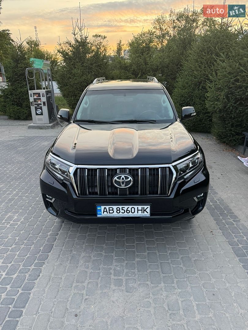 Toyota Land Cruiser Prado 2020 VIN JTEBR3FJ90K165660 фото оголошення 4 з 69