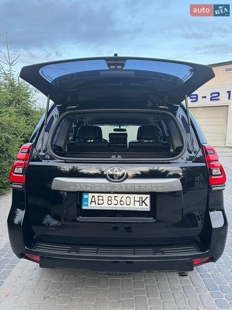 Toyota Land Cruiser Prado 2020 VIN JTEBR3FJ90K165660 фото оголошення 23 з 69