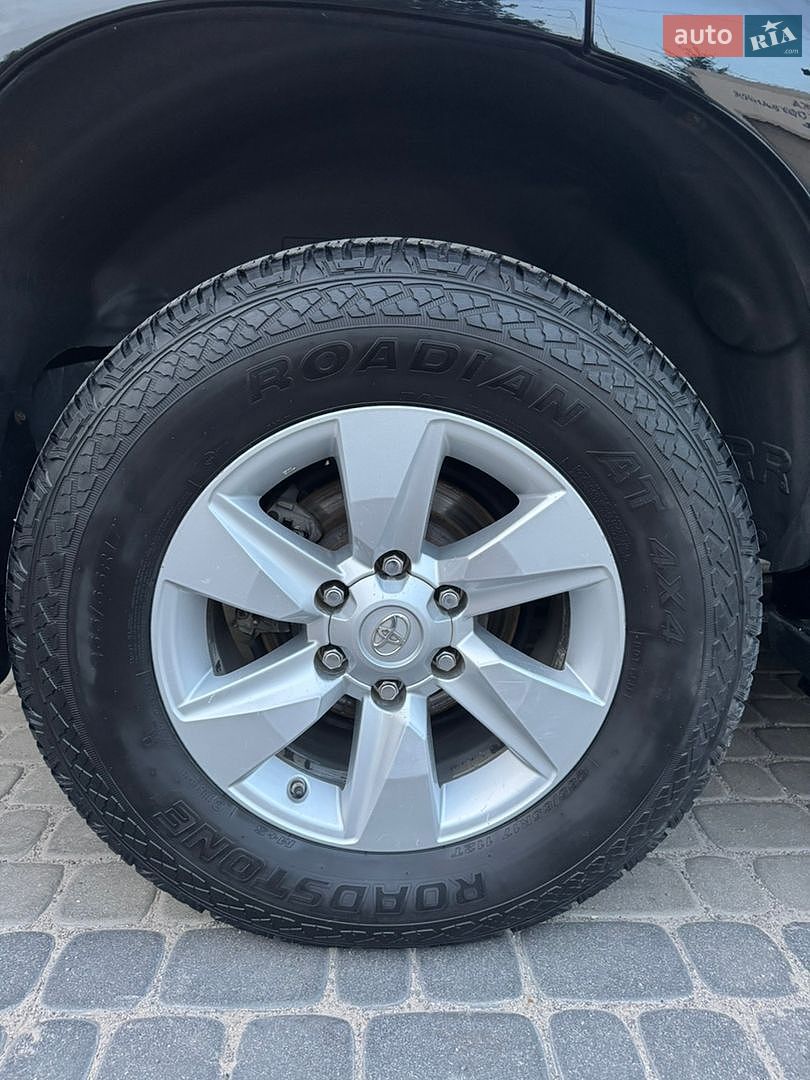 Toyota Land Cruiser Prado 2020 VIN JTEBR3FJ90K165660 фото оголошення 32 з 69