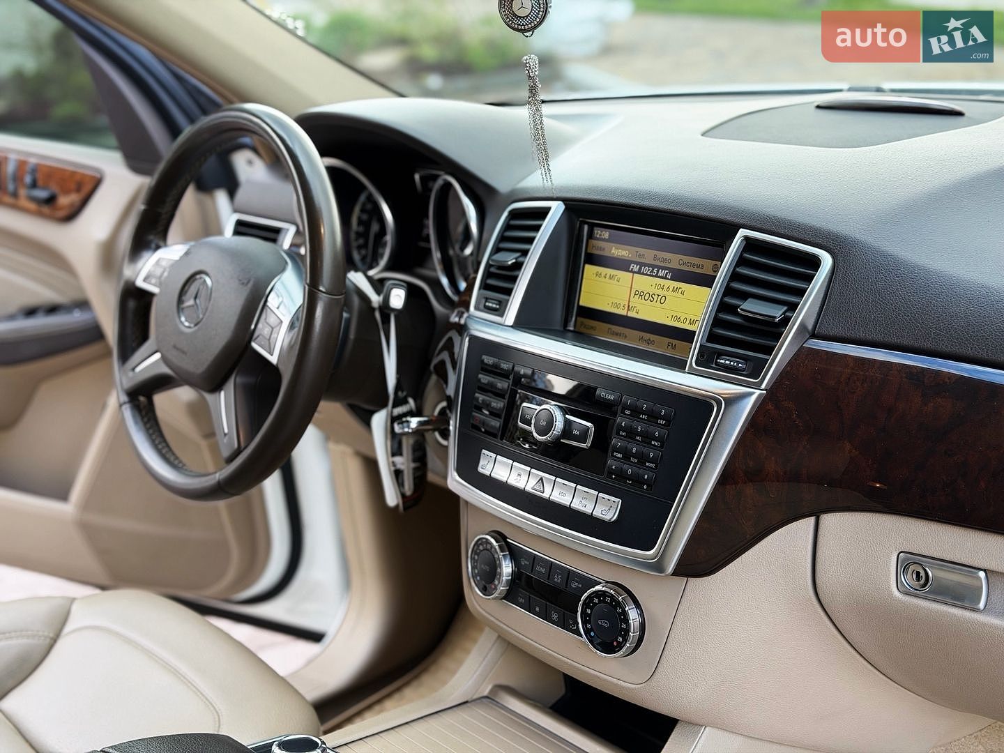 Mercedes-Benz M-Class 2012 VIN WDC1660241A026184 фото оголошення 7 з 34