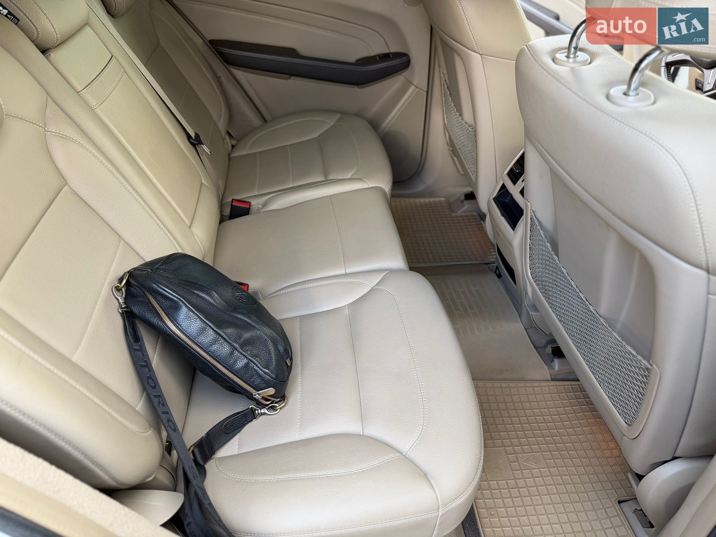 Mercedes-Benz M-Class 2012 VIN WDC1660241A026184 фото оголошення 13 з 34
