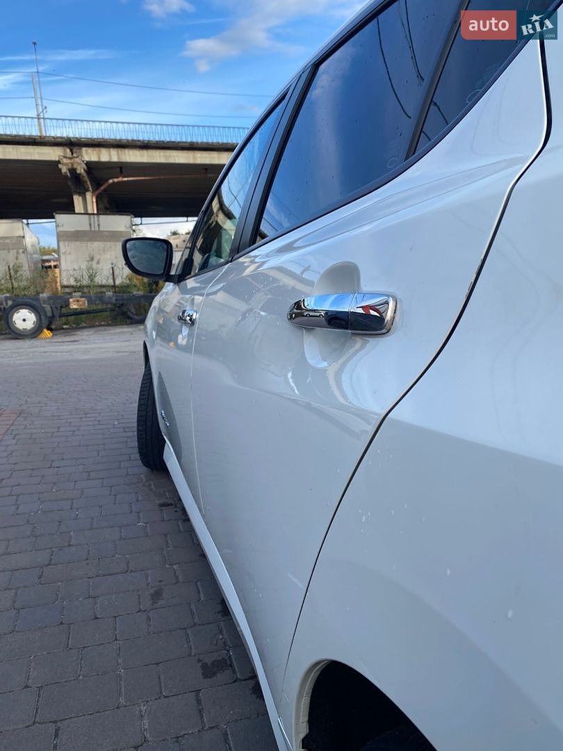 Nissan Leaf 2019 VIN SJNFAAZE1U0041007 фото оголошення 9 з 16
