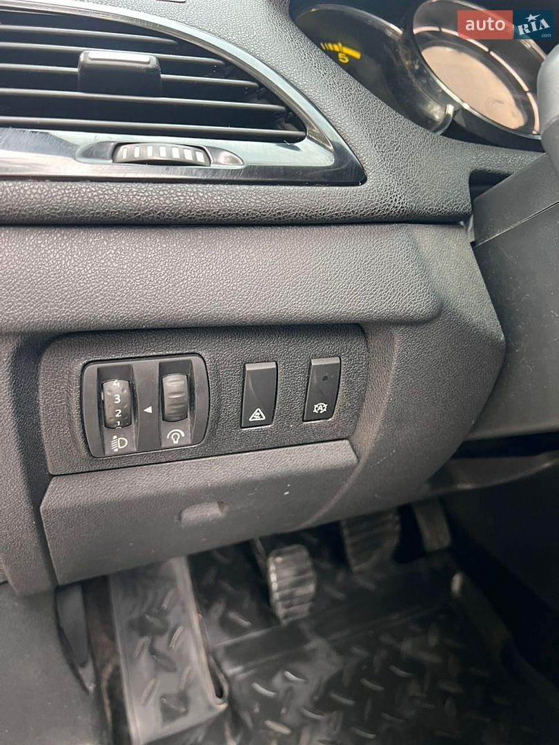 RENAULT MEGANE 2014 VIN VF1KZNA0650670020 фото оголошення 17 з 55