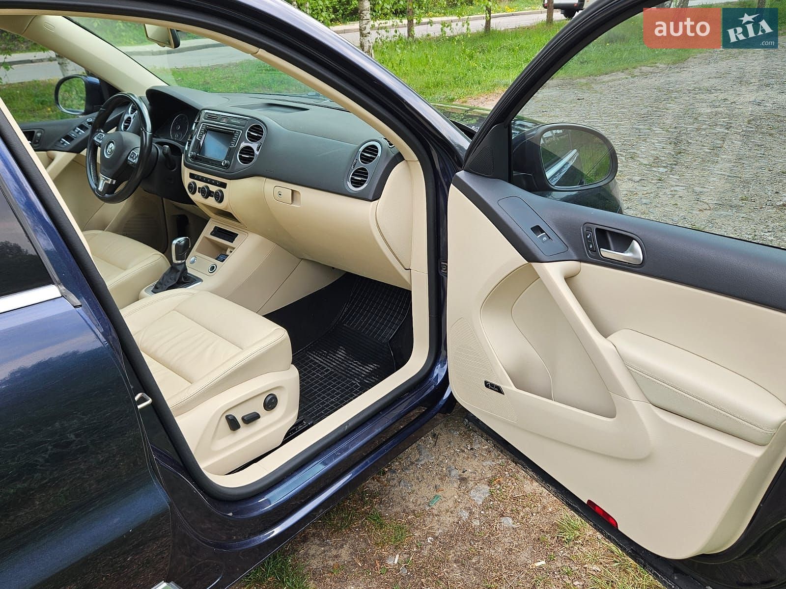 Volkswagen Tiguan 2016 VIN WVGAV7AX4GW582195 фото оголошення 21 з 24