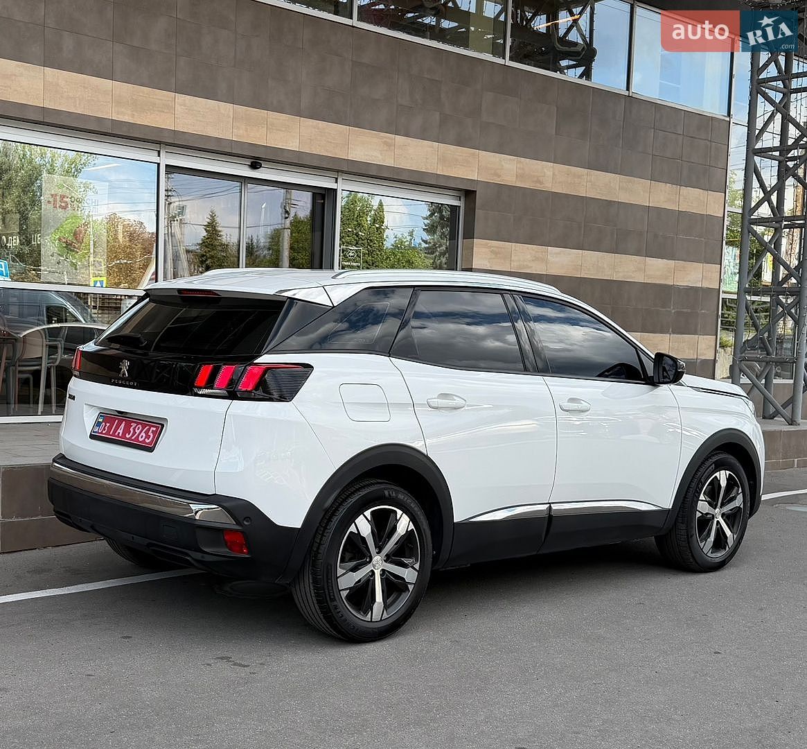 Peugeot 3008 2018 VIN VF3MCBHZWJS012821 фото оголошення 9 з 117
