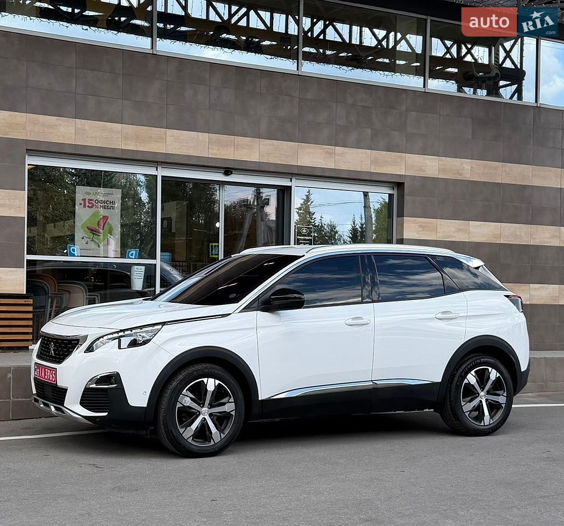 Peugeot 3008 2018 VIN VF3MCBHZWJS012821 фото оголошення 17 з 117