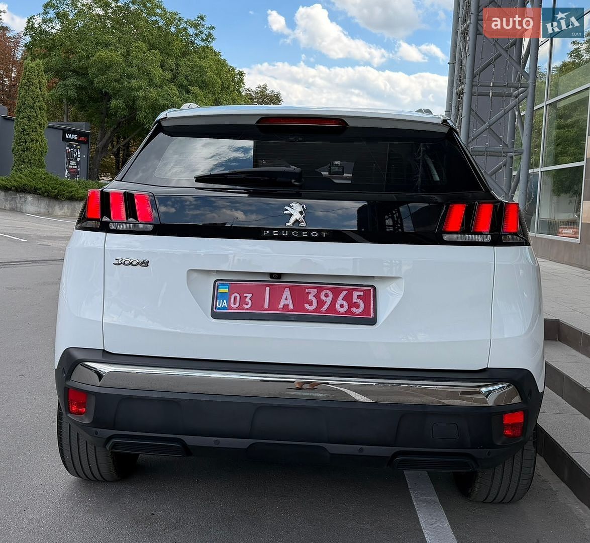 Peugeot 3008 2018 VIN VF3MCBHZWJS012821 фото оголошення 23 з 117