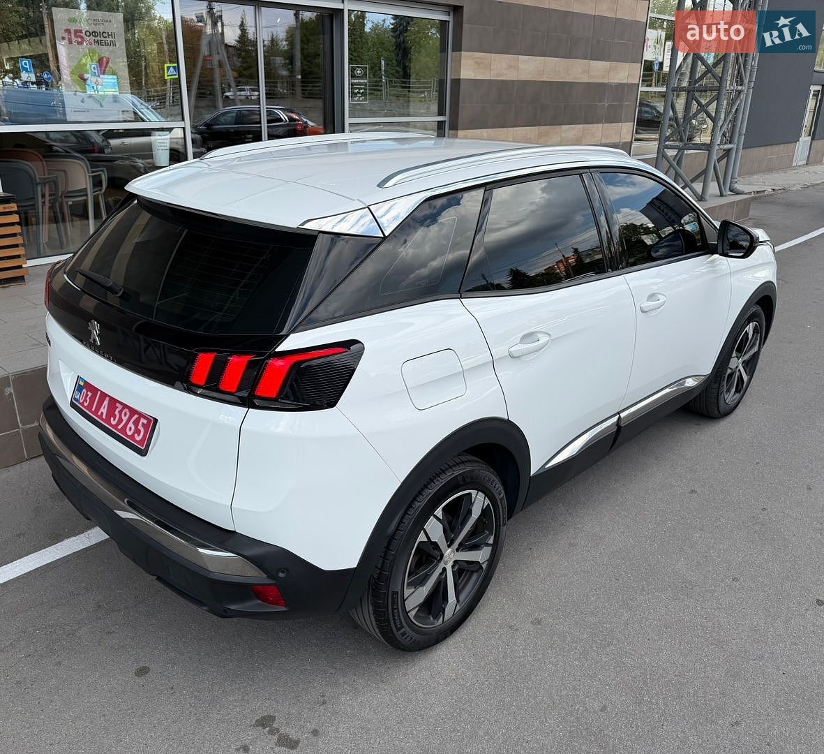 Peugeot 3008 2018 VIN VF3MCBHZWJS012821 фото оголошення 34 з 117