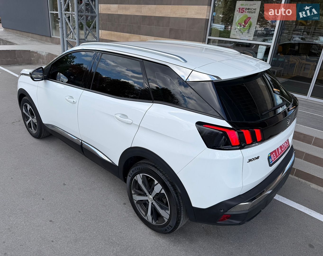 Peugeot 3008 2018 VIN VF3MCBHZWJS012821 фото оголошення 36 з 117