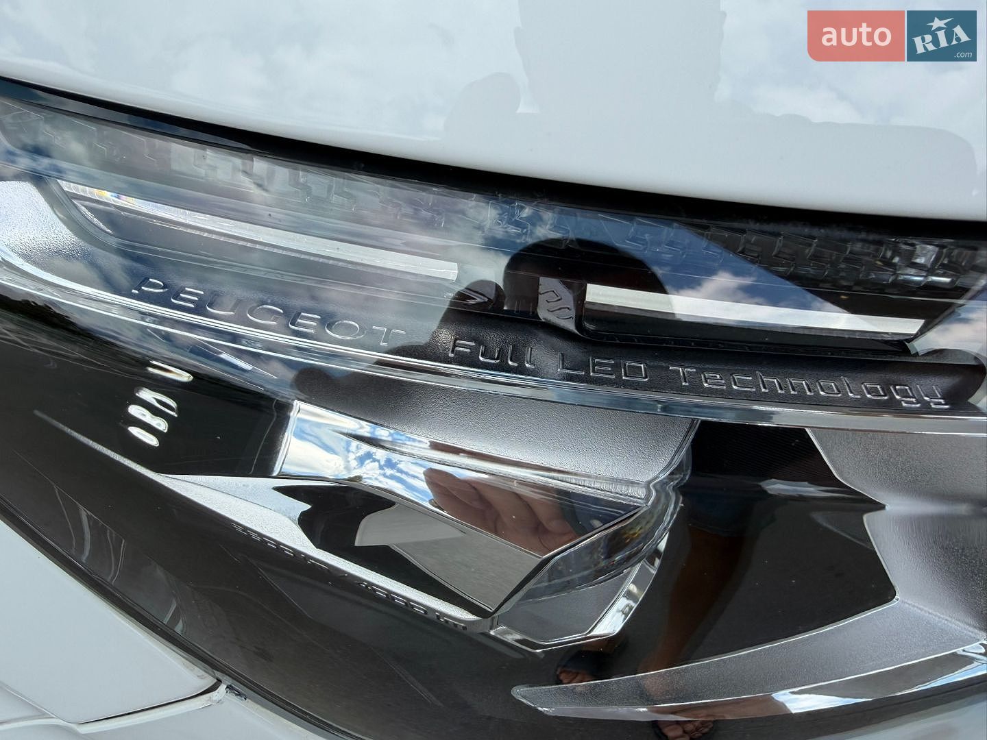 Peugeot 3008 2018 VIN VF3MCBHZWJS012821 фото оголошення 44 з 117