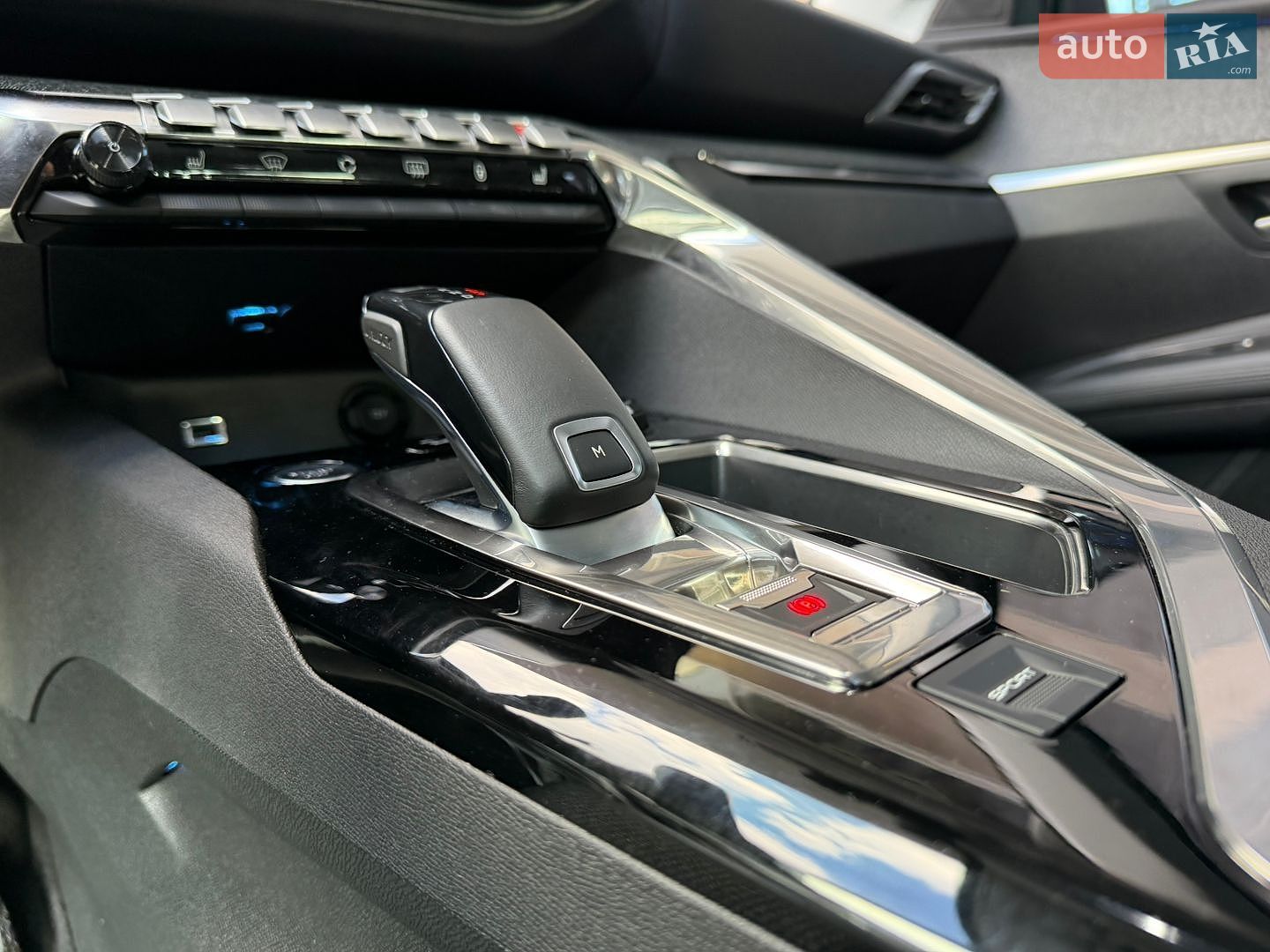 Peugeot 3008 2018 VIN VF3MCBHZWJS012821 фото оголошення 60 з 117