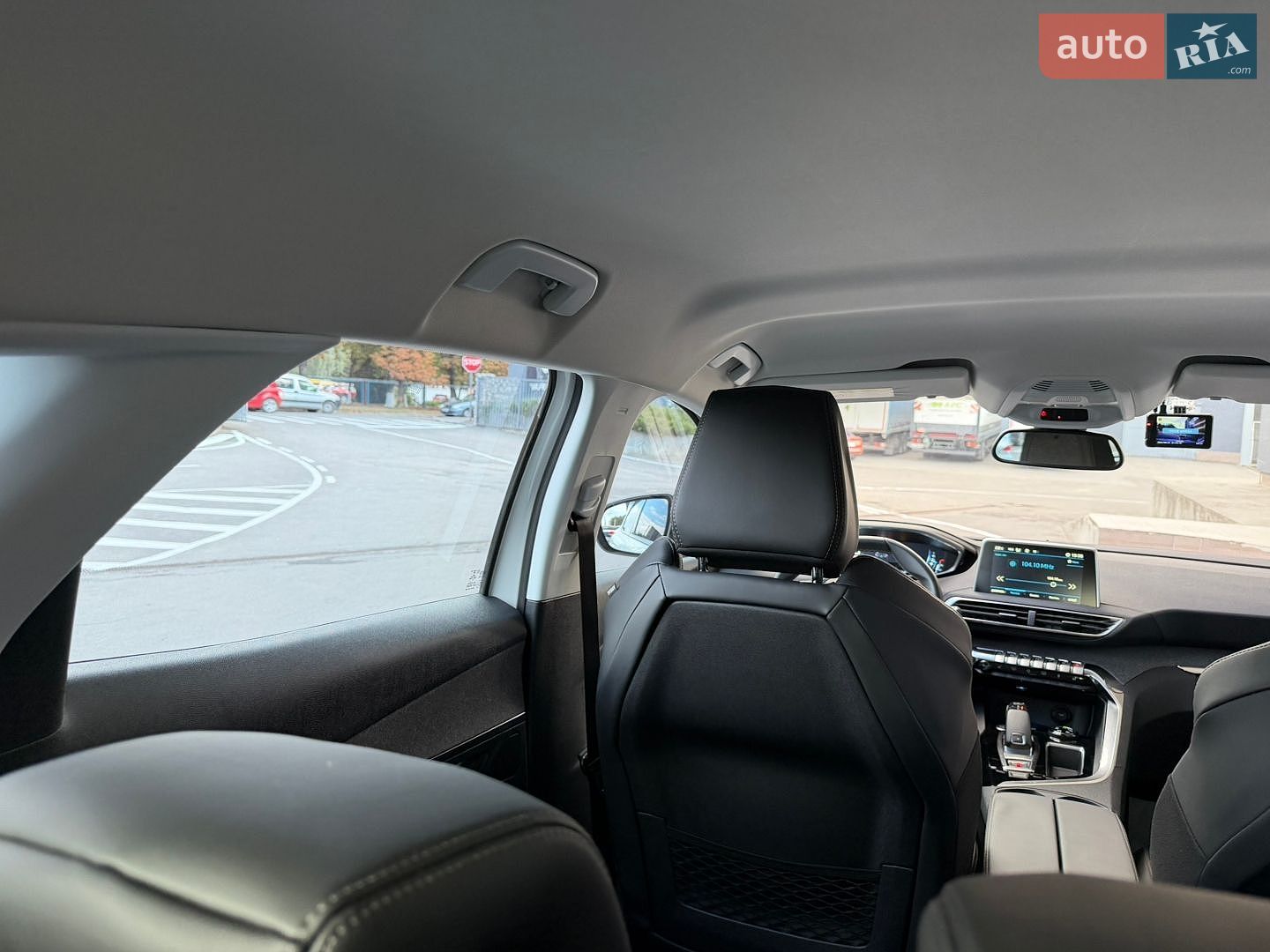 Peugeot 3008 2018 VIN VF3MCBHZWJS012821 фото оголошення 69 з 117