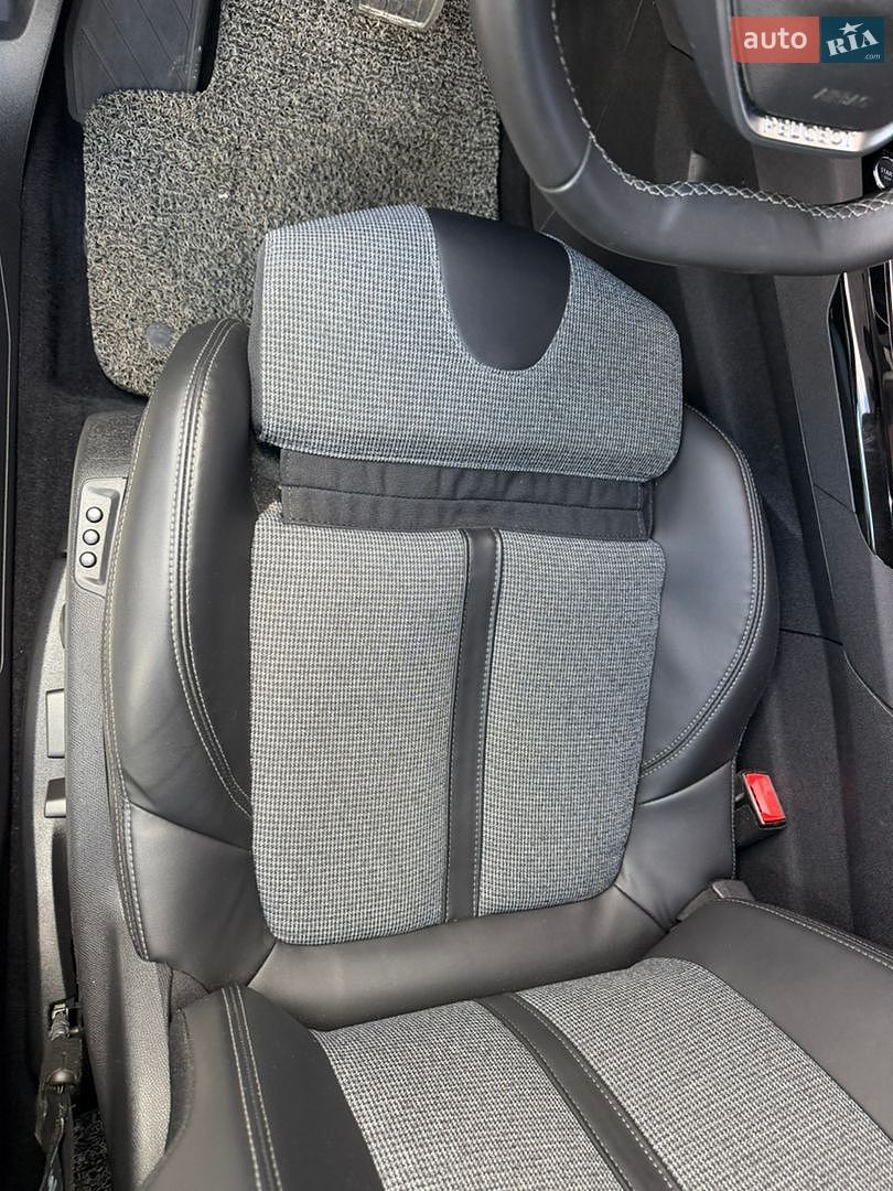 Peugeot 3008 2018 VIN VF3MCBHZWJS012821 фото оголошення 72 з 117
