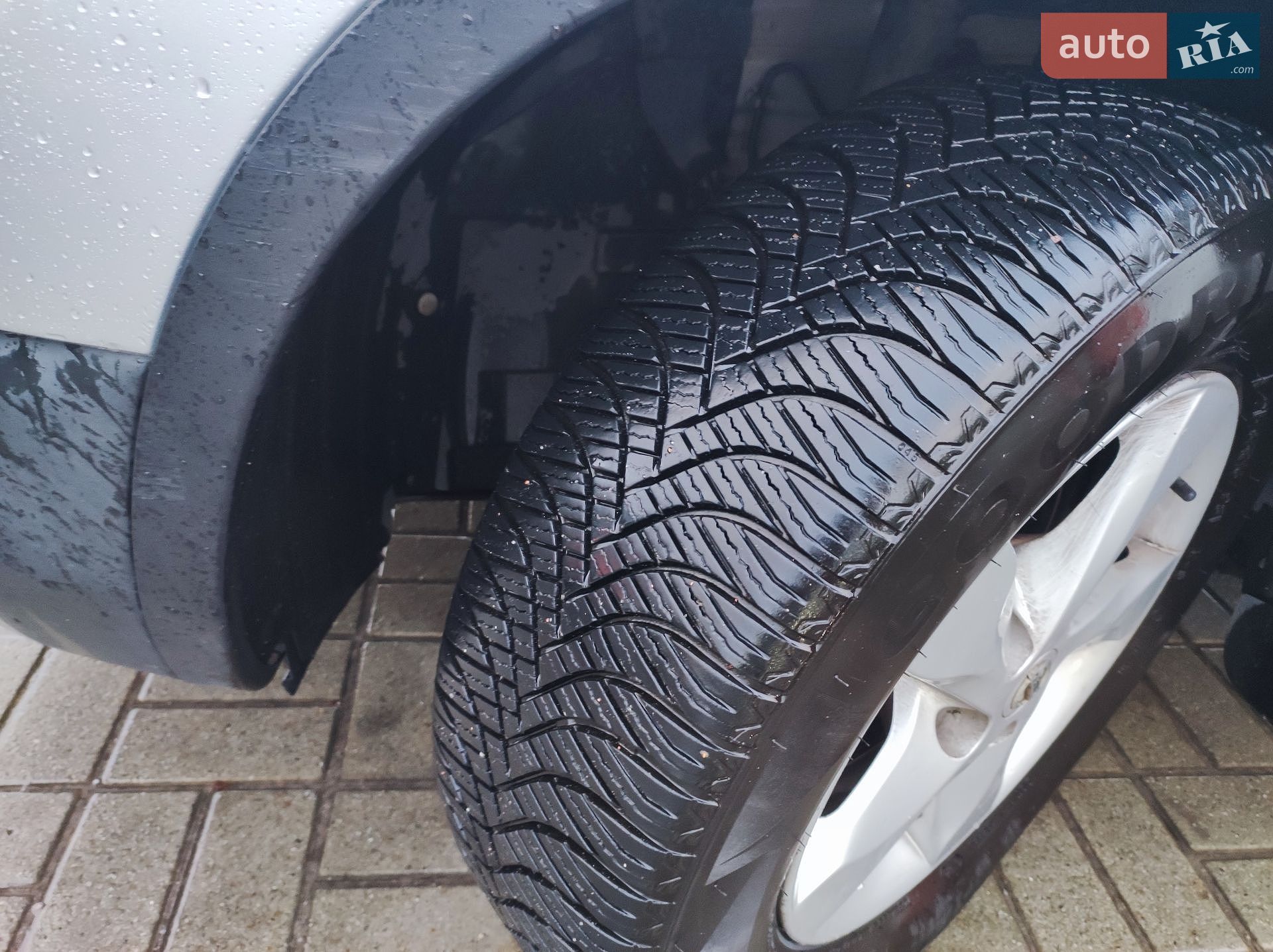 Nissan Qashqai 2012 VIN SJNFAAJ10U2690879 фото оголошення 10 з 24