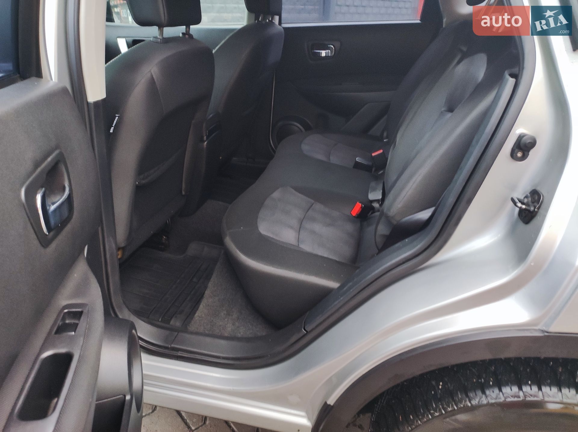 Nissan Qashqai 2012 VIN SJNFAAJ10U2690879 фото оголошення 17 з 24