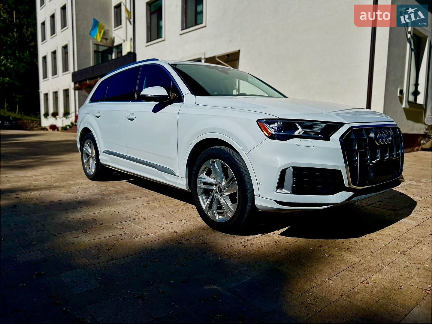 Audi Q7 2022 VIN WA1ACBF74PD003234 фото оголошення 3 з 33