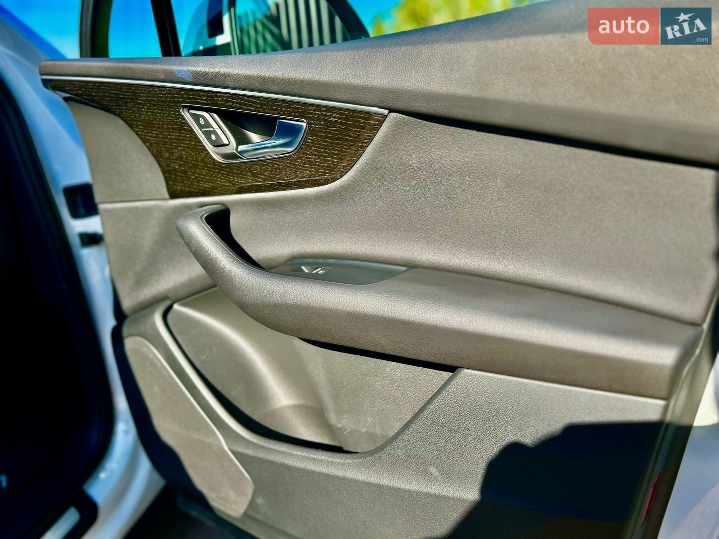 Audi Q7 2022 VIN WA1ACBF74PD003234 фото оголошення 23 з 33