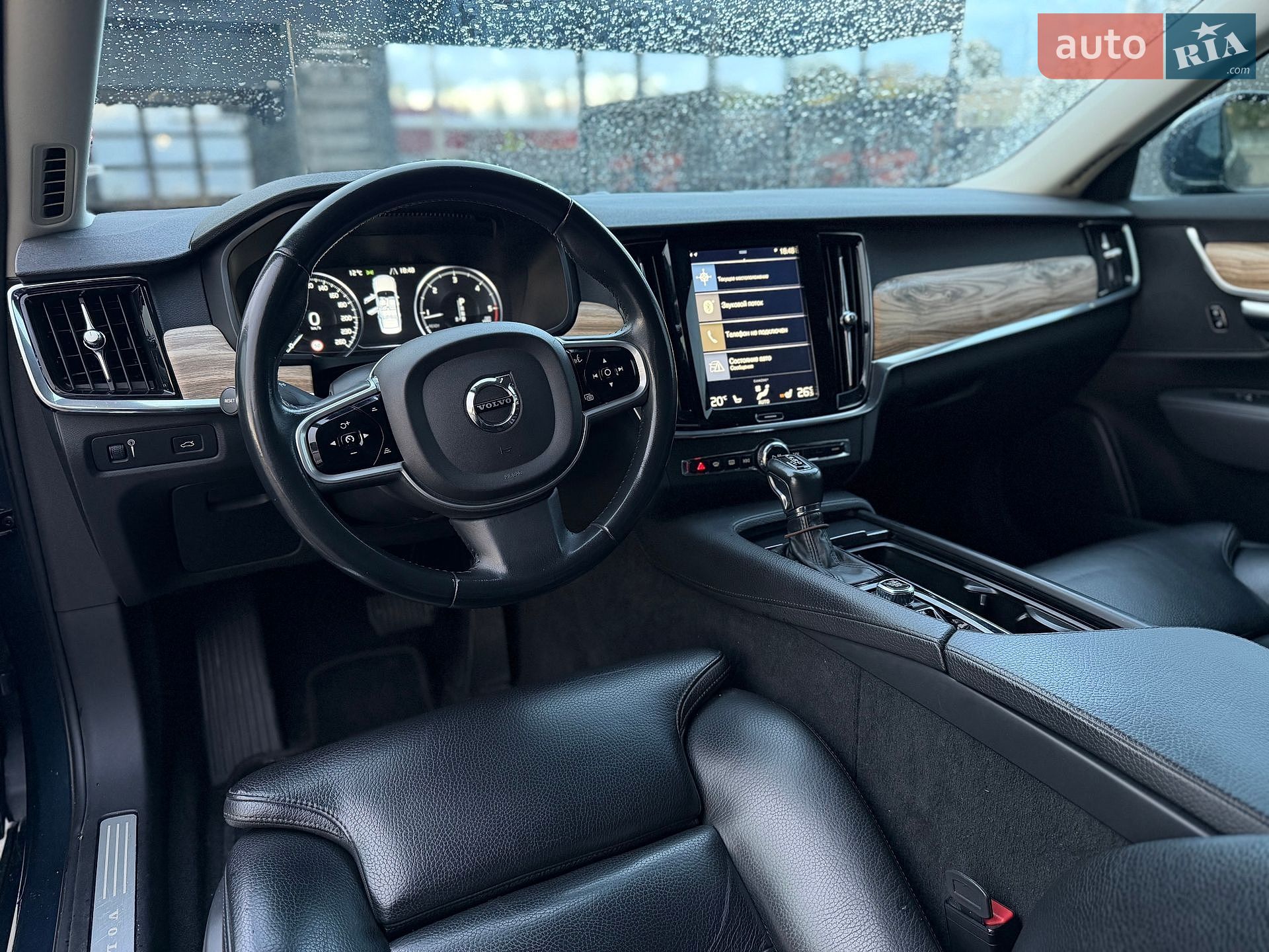 Volvo S90 2017 VIN LVYPS79B0JP032963 фото оголошення 11 з 12